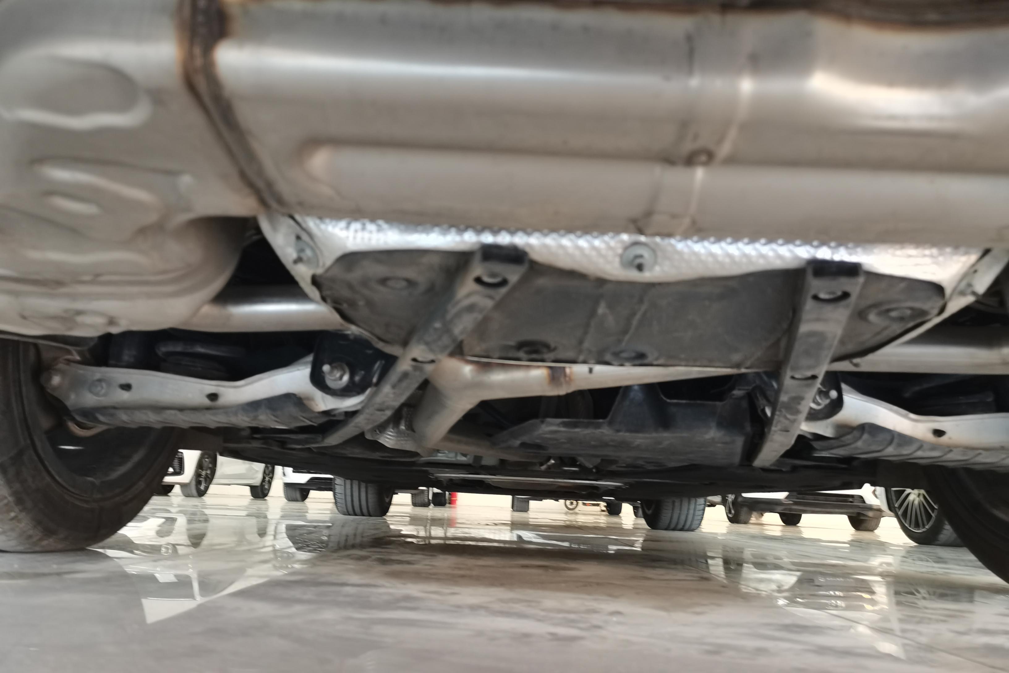 奥迪A6L 40TFSI 2023款 2.0T 自动 豪华动感型 (国Ⅵ) 