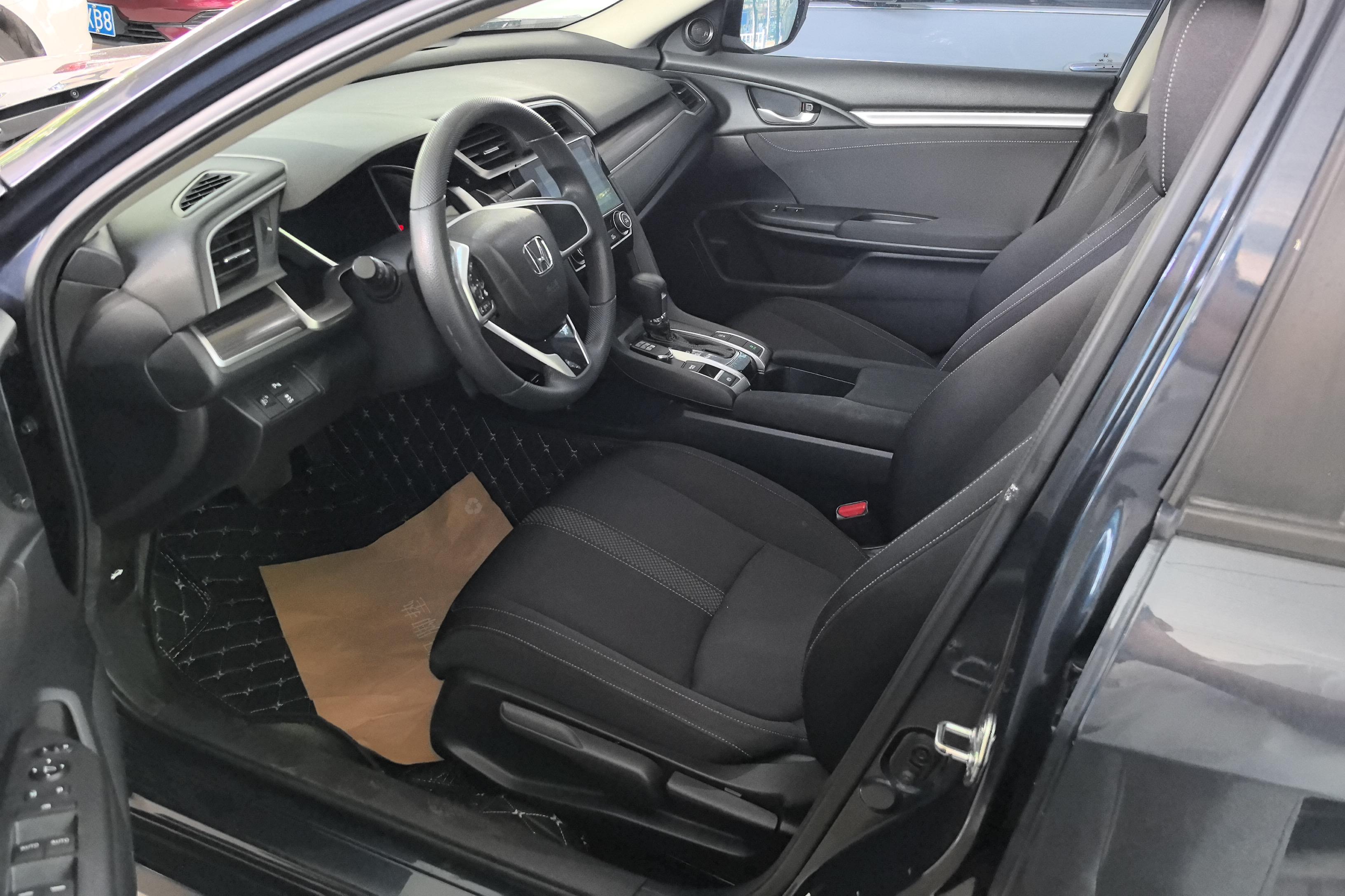 本田思域 2019款 1.5T 自动 劲动版220TURBO (国Ⅵ) 