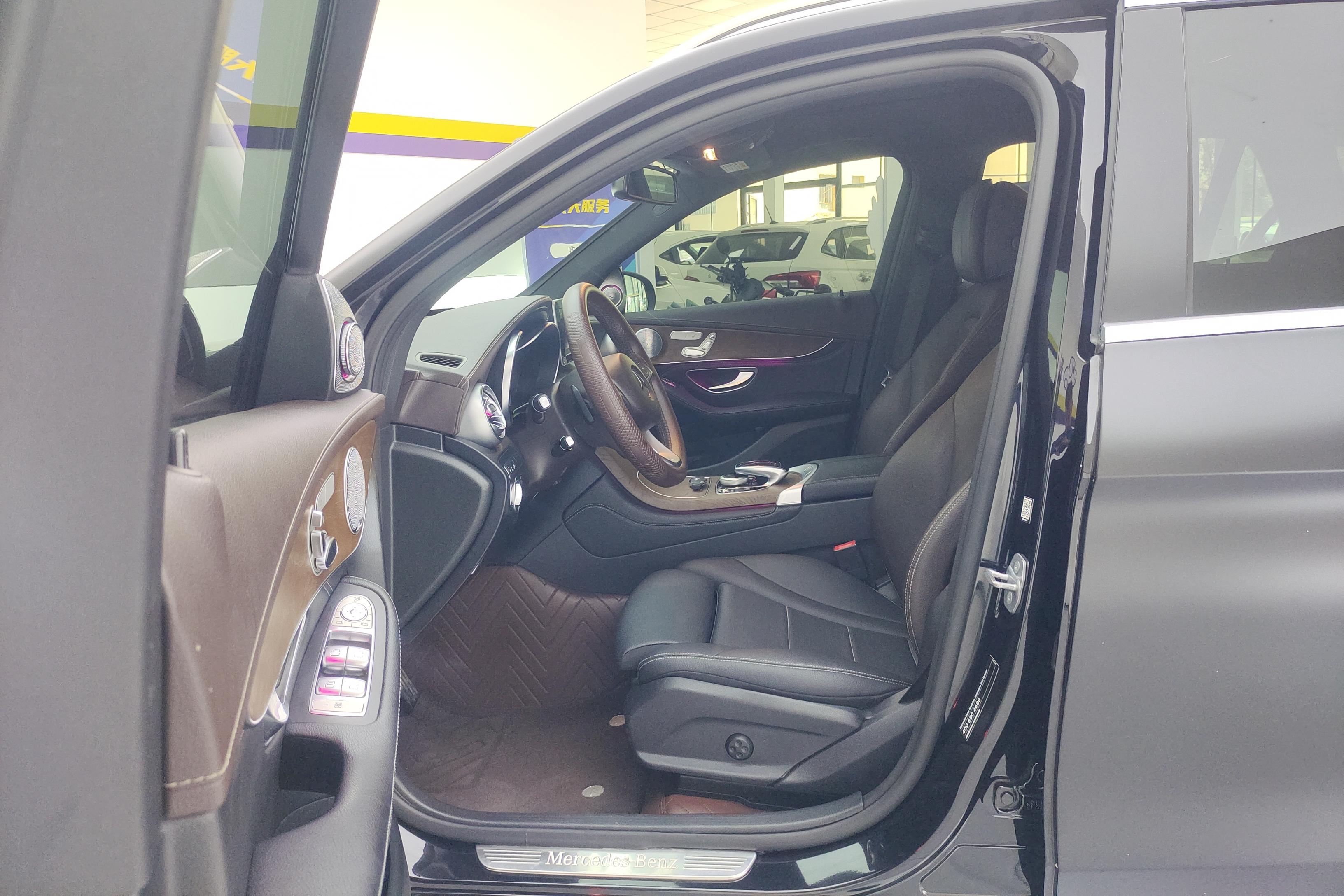奔驰GLC GLC260L 2019款 2.0T 自动 豪华型 (国Ⅴ) 