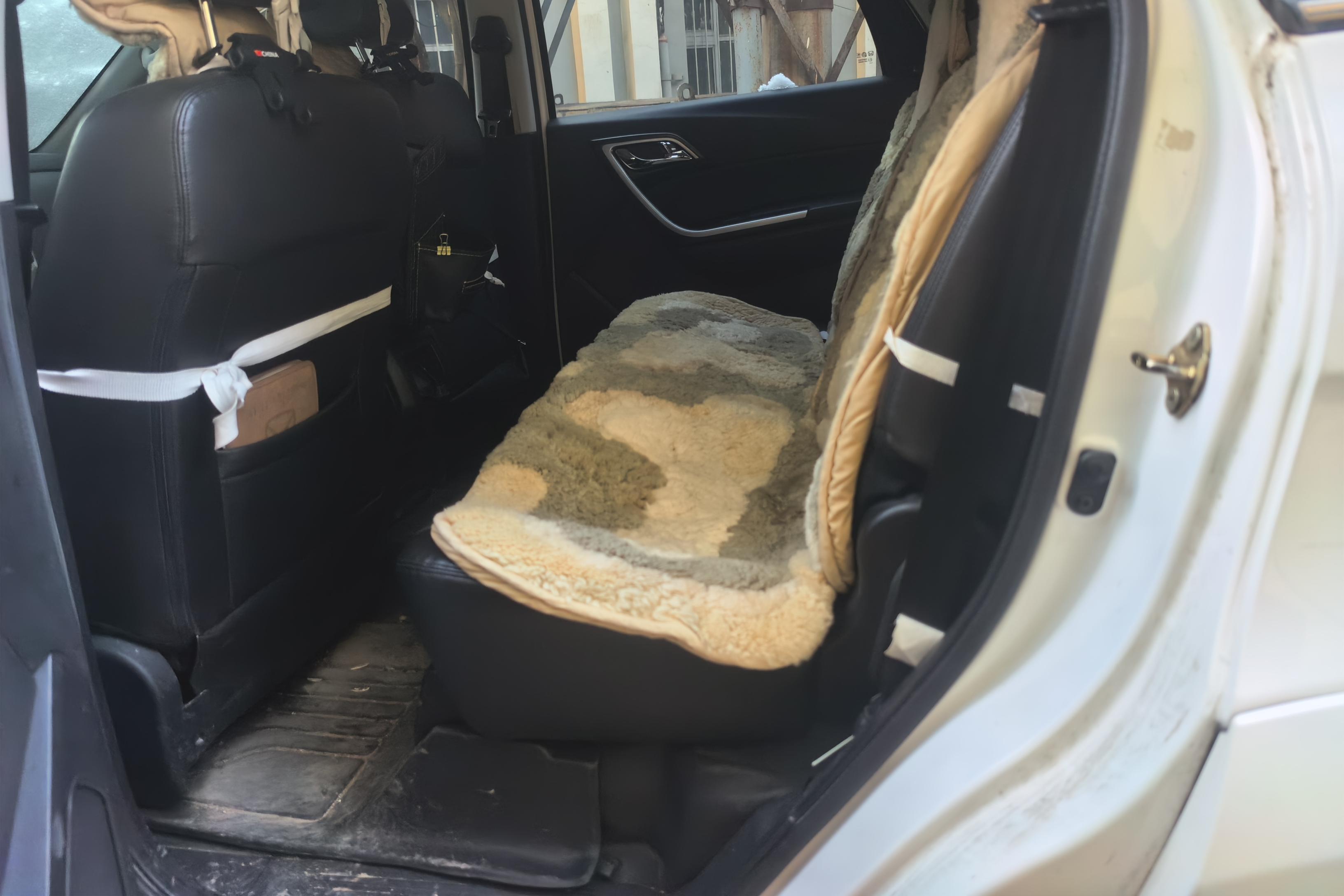 江铃驭胜 S350 2013款 2.0T 手动 四驱 豪华版 (国Ⅳ) 