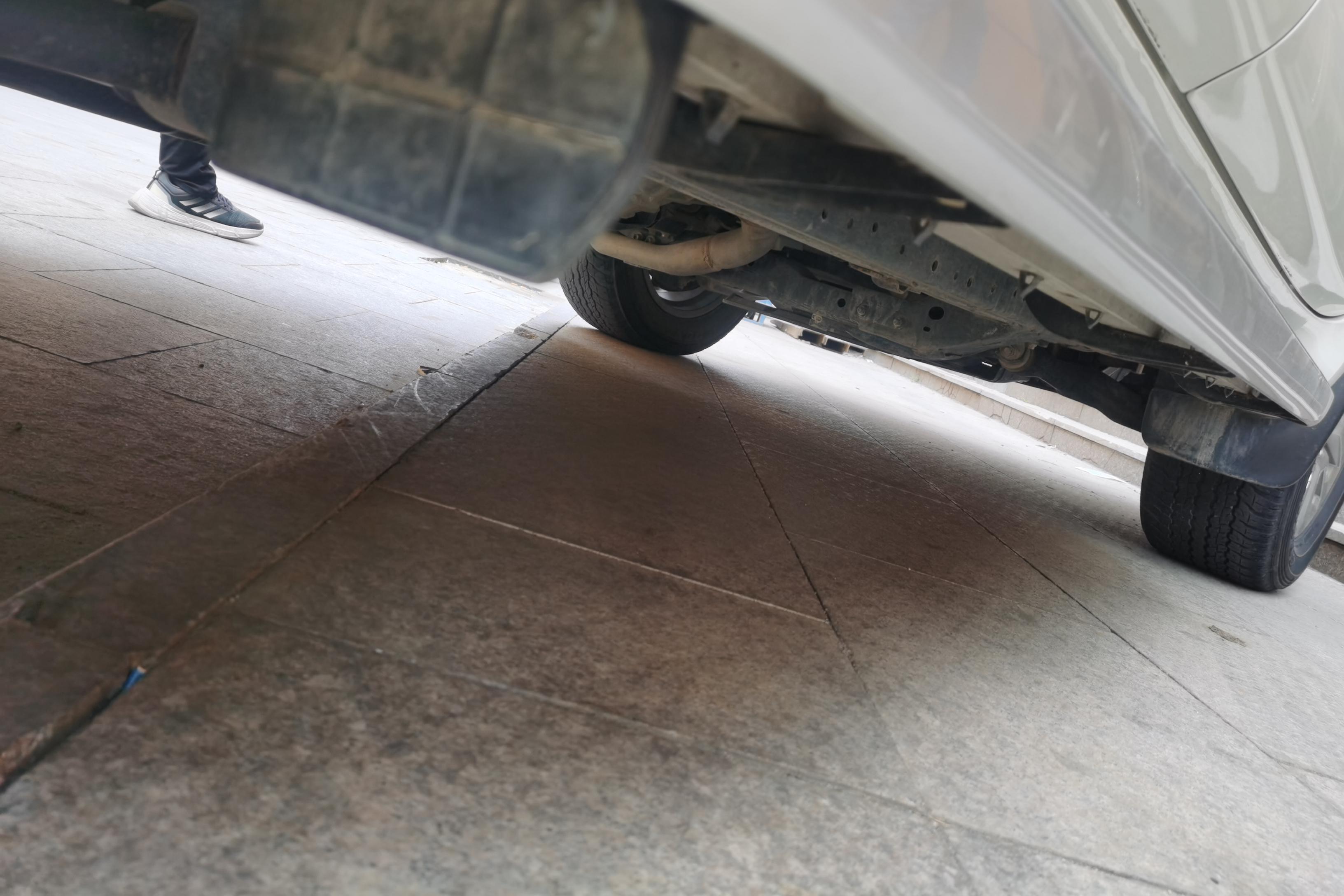 丰田普拉多 2018款 3.5L 自动 四驱 TX (国Ⅴ) 