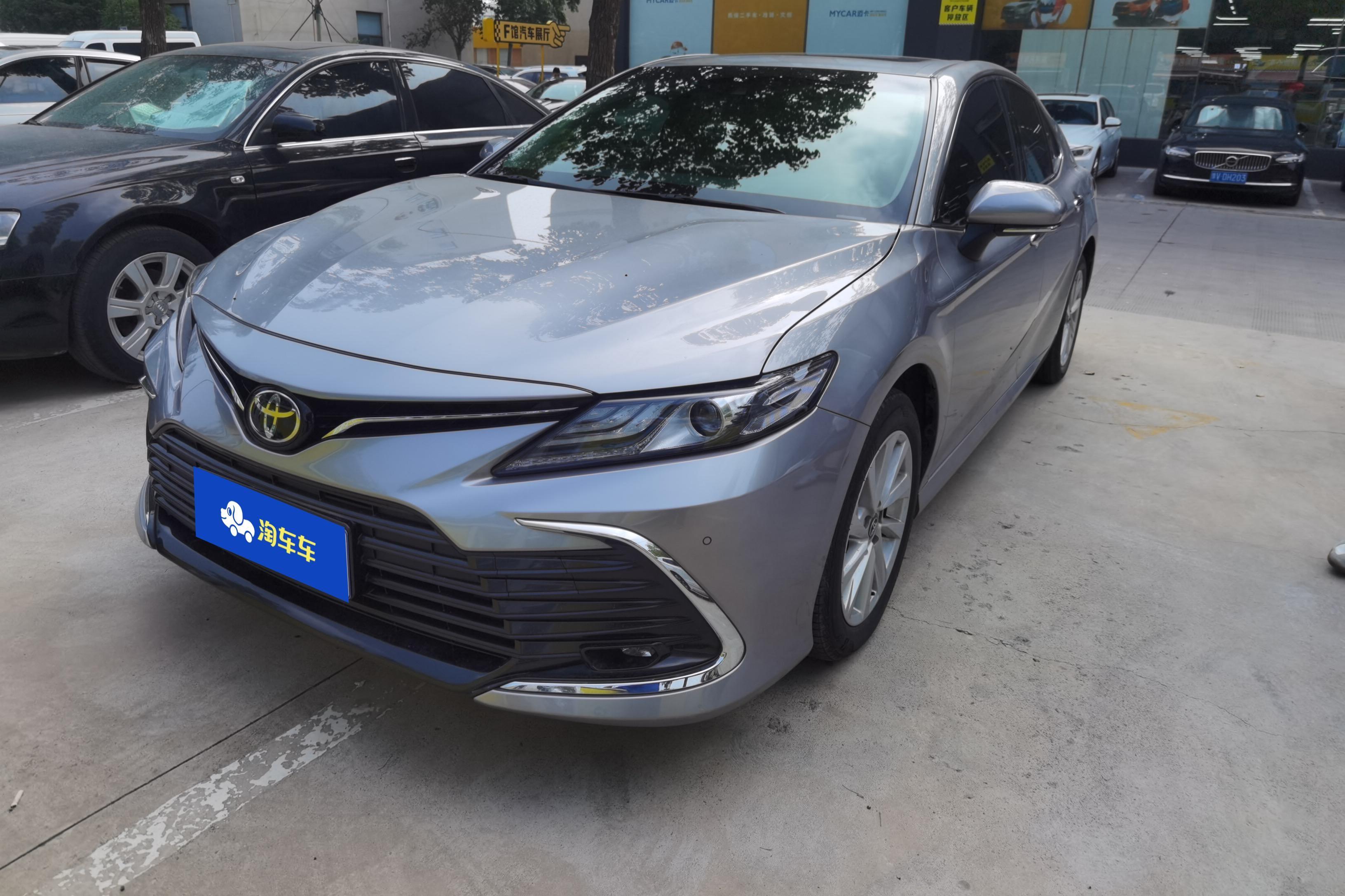 丰田凯美瑞 2021款 2.0L 自动 豪华版 (国Ⅵ) 