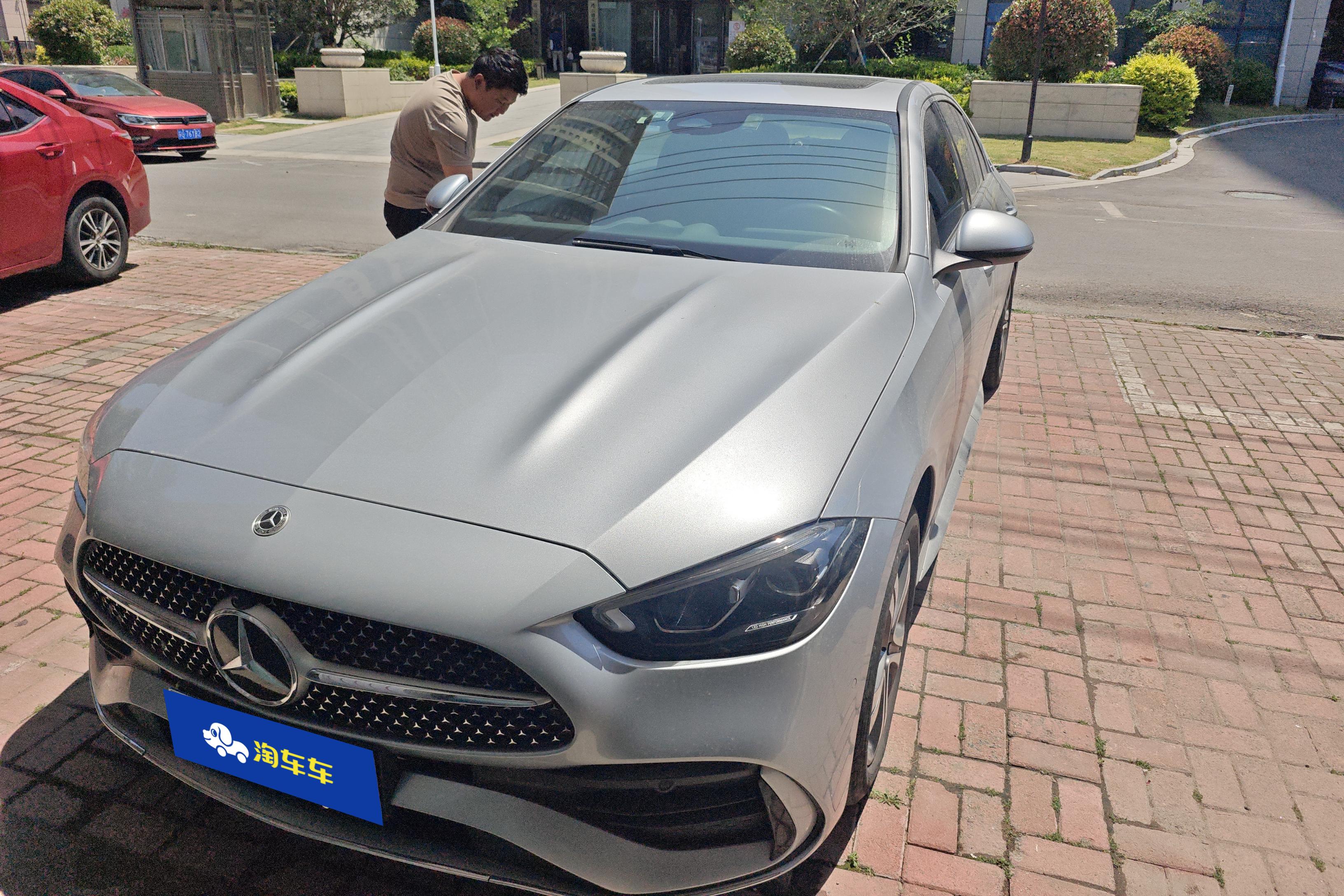 奔驰C级 C200L 2022款 1.5T 自动 改款运动版 (国Ⅵ) 