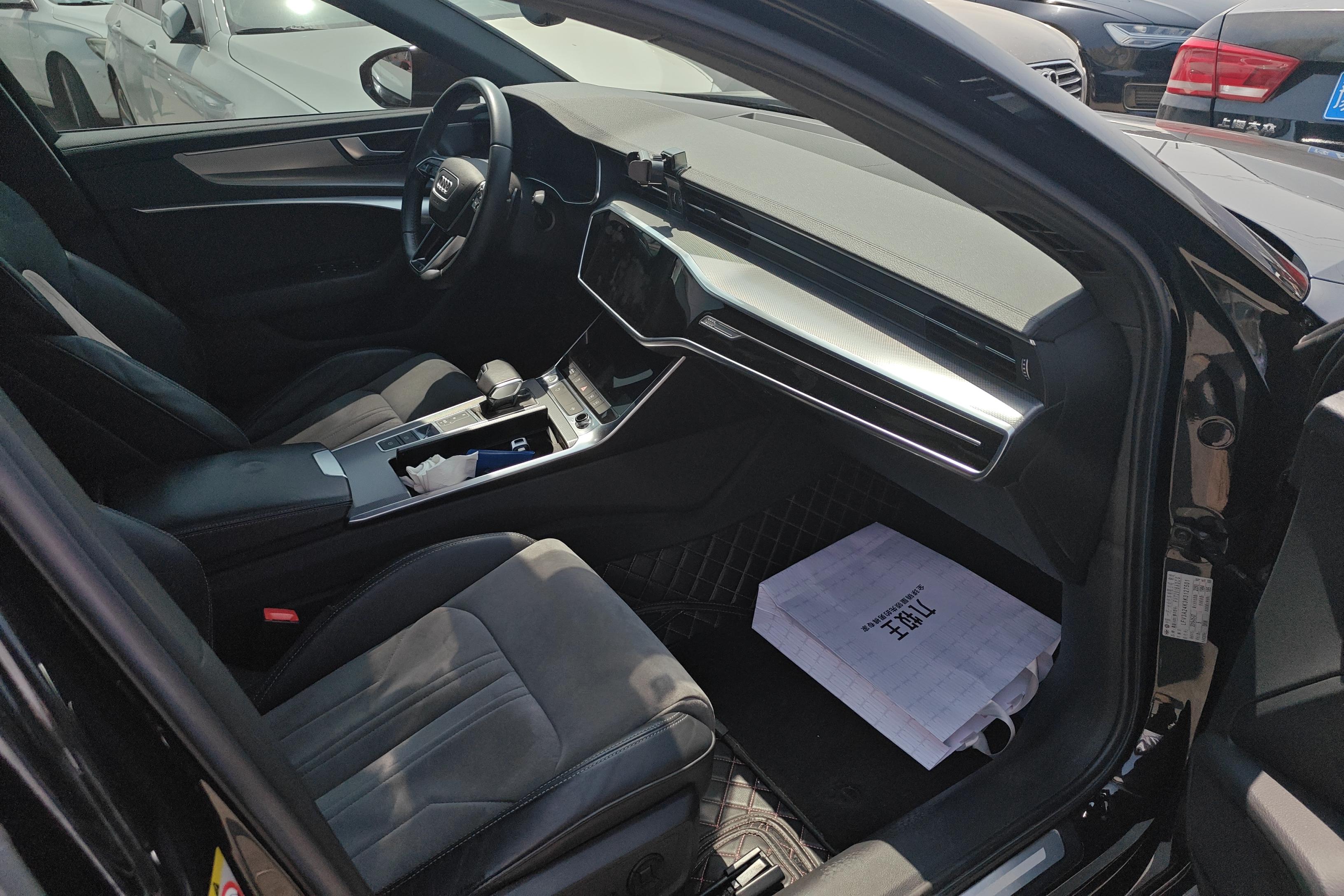 奥迪A6L 45TFSI 2019款 2.0T 自动 臻选致雅型 (国Ⅵ) 