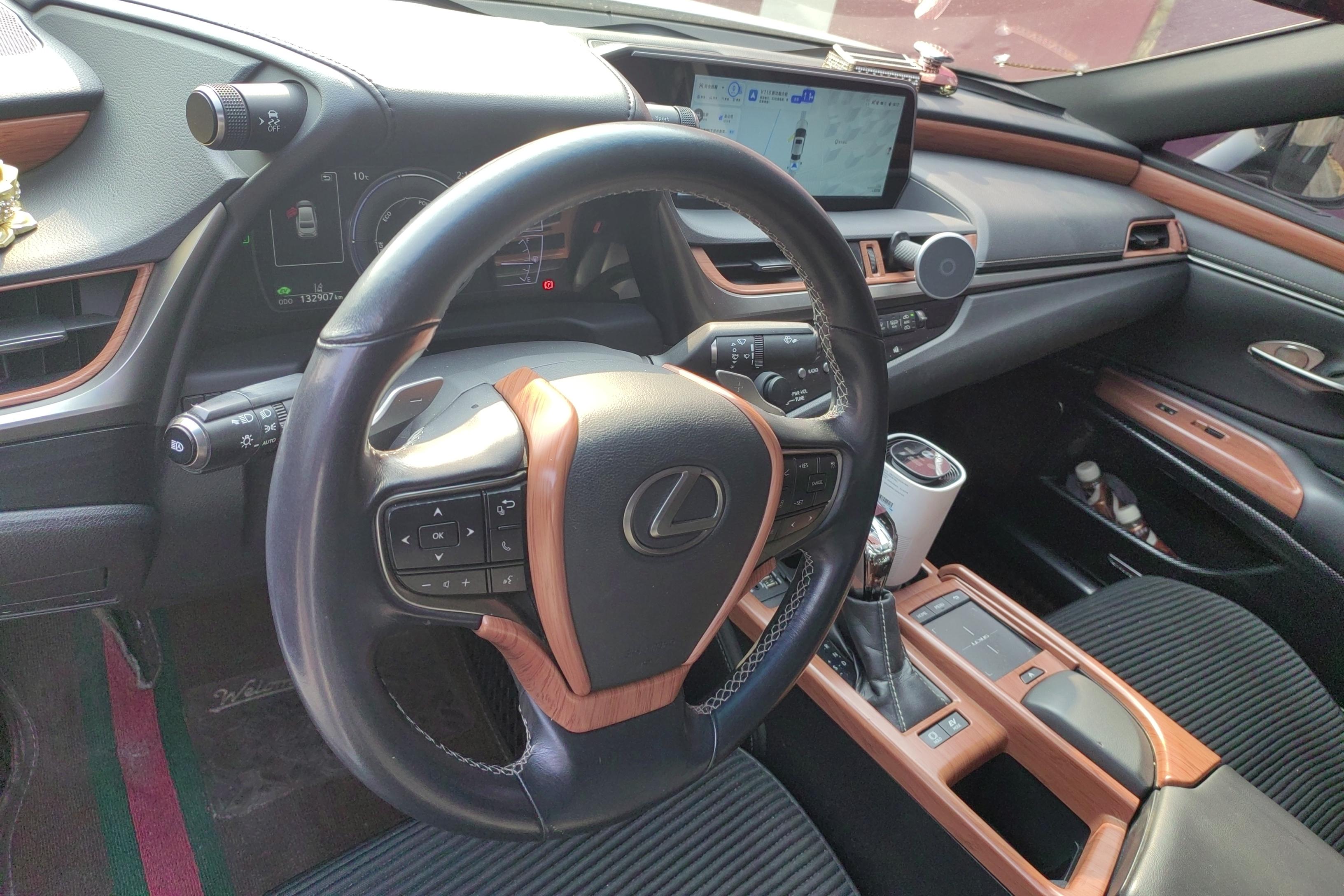 雷克萨斯ES 300h [进口] 2018款 2.5L 自动 卓越版 (国Ⅴ) 