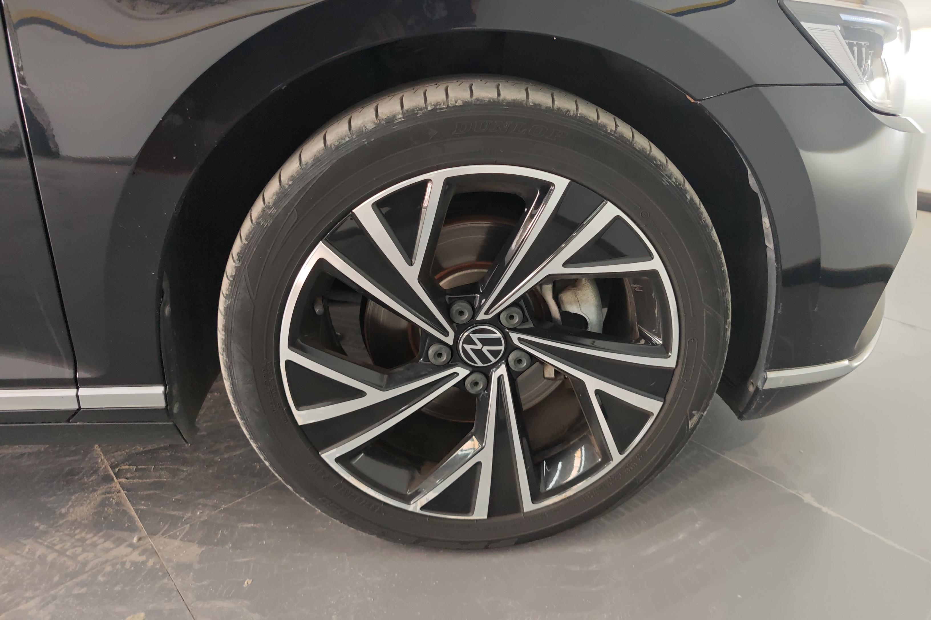 大众迈腾 2021款 2.0T 自动 汽油 330TSI-30周年纪念型 (国Ⅵ) 