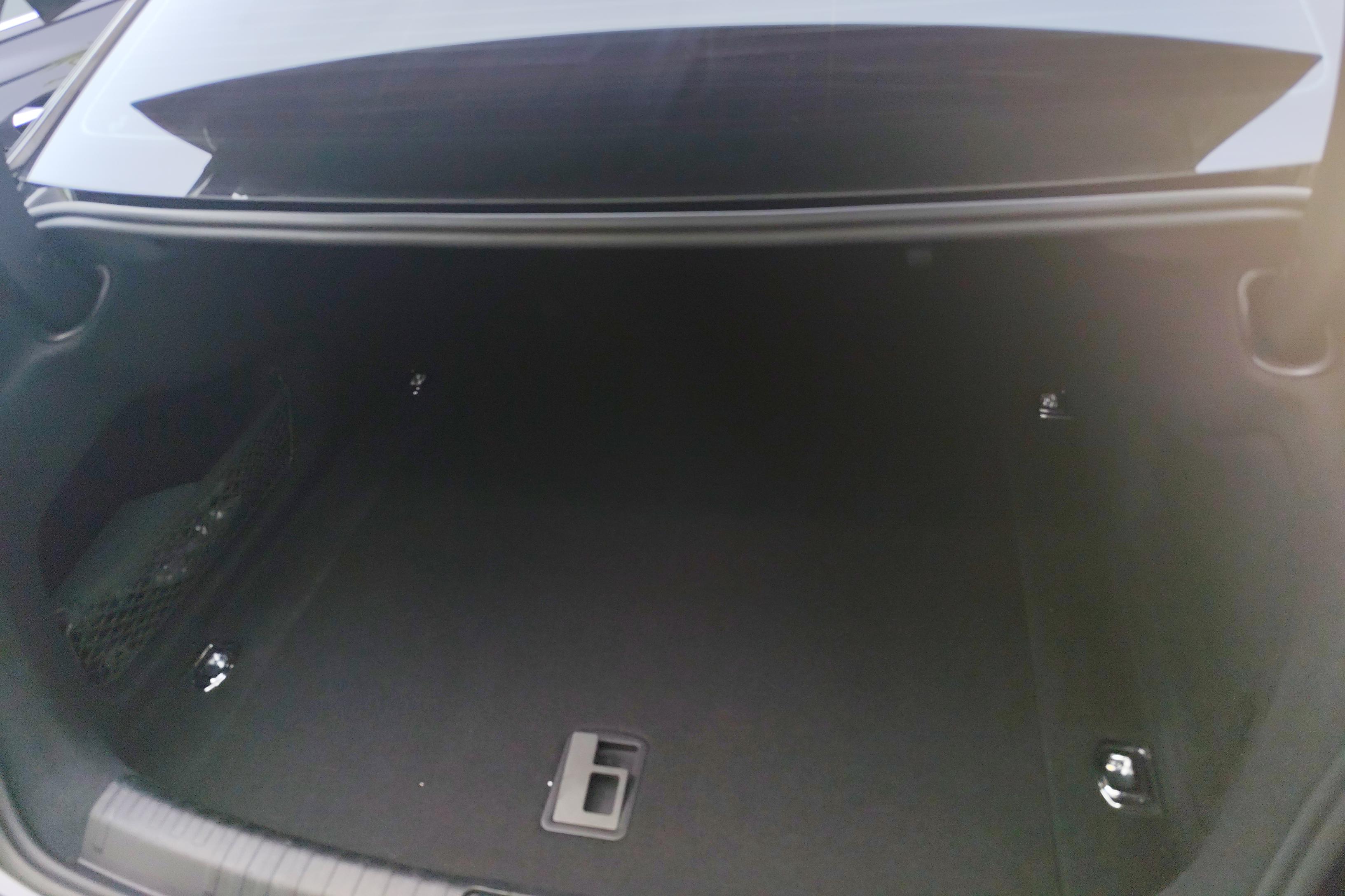 奥迪A6L 40TFSI 2020款 2.0T 自动 豪华动感型 (国Ⅵ) 