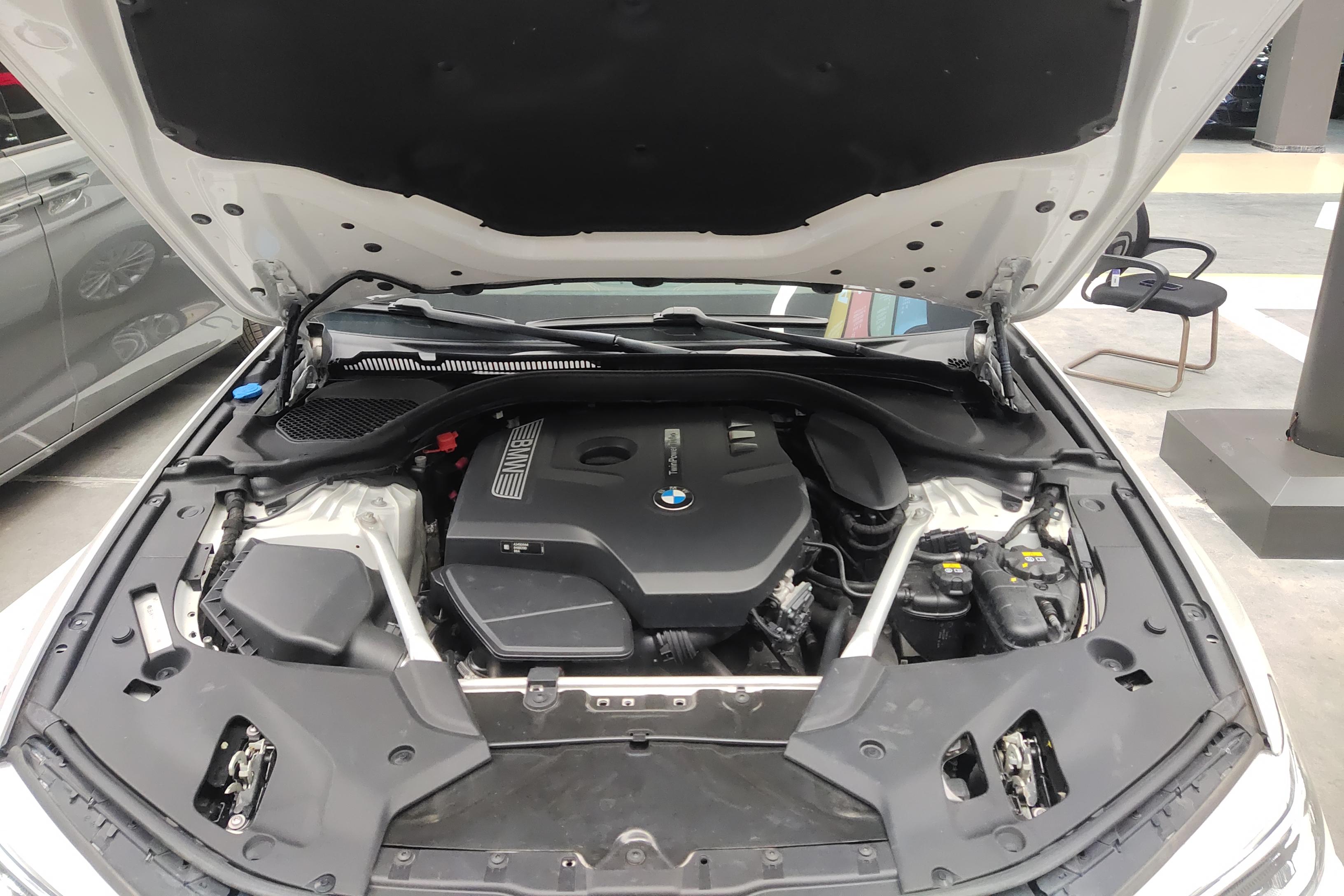 宝马5系 530Li 2020款 2.0T 自动 汽油 xDrive豪华套装 (国Ⅵ) 