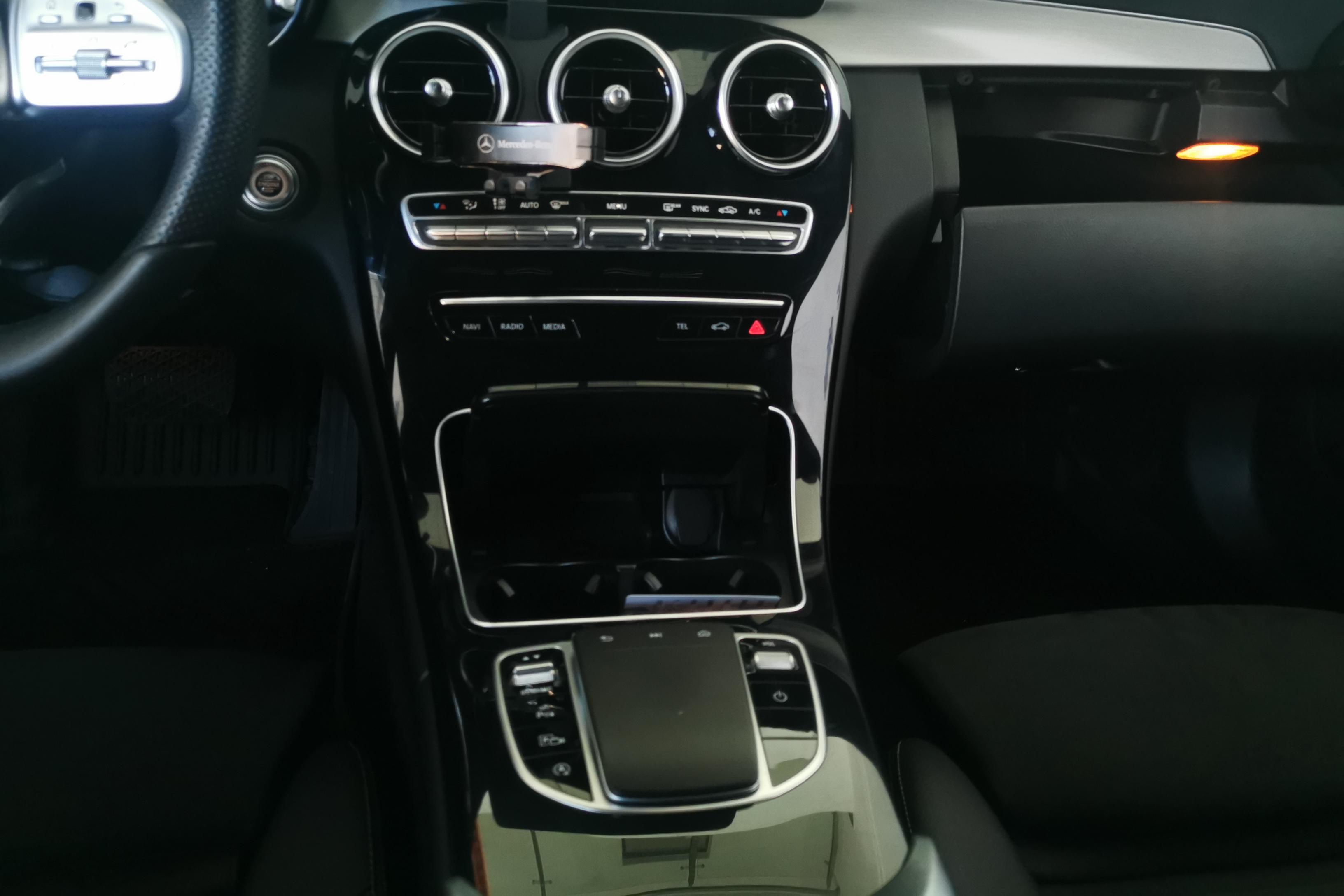 奔驰C级 C260 2020款 1.5T 自动 运动版改款 (国Ⅵ) 