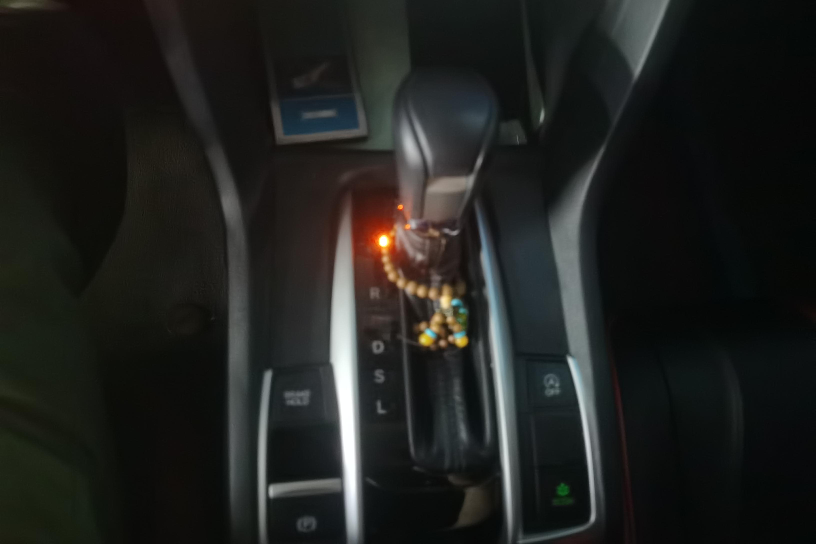 本田思域 2016款 1.5T 自动 豪华版220TURBO (国Ⅴ) 