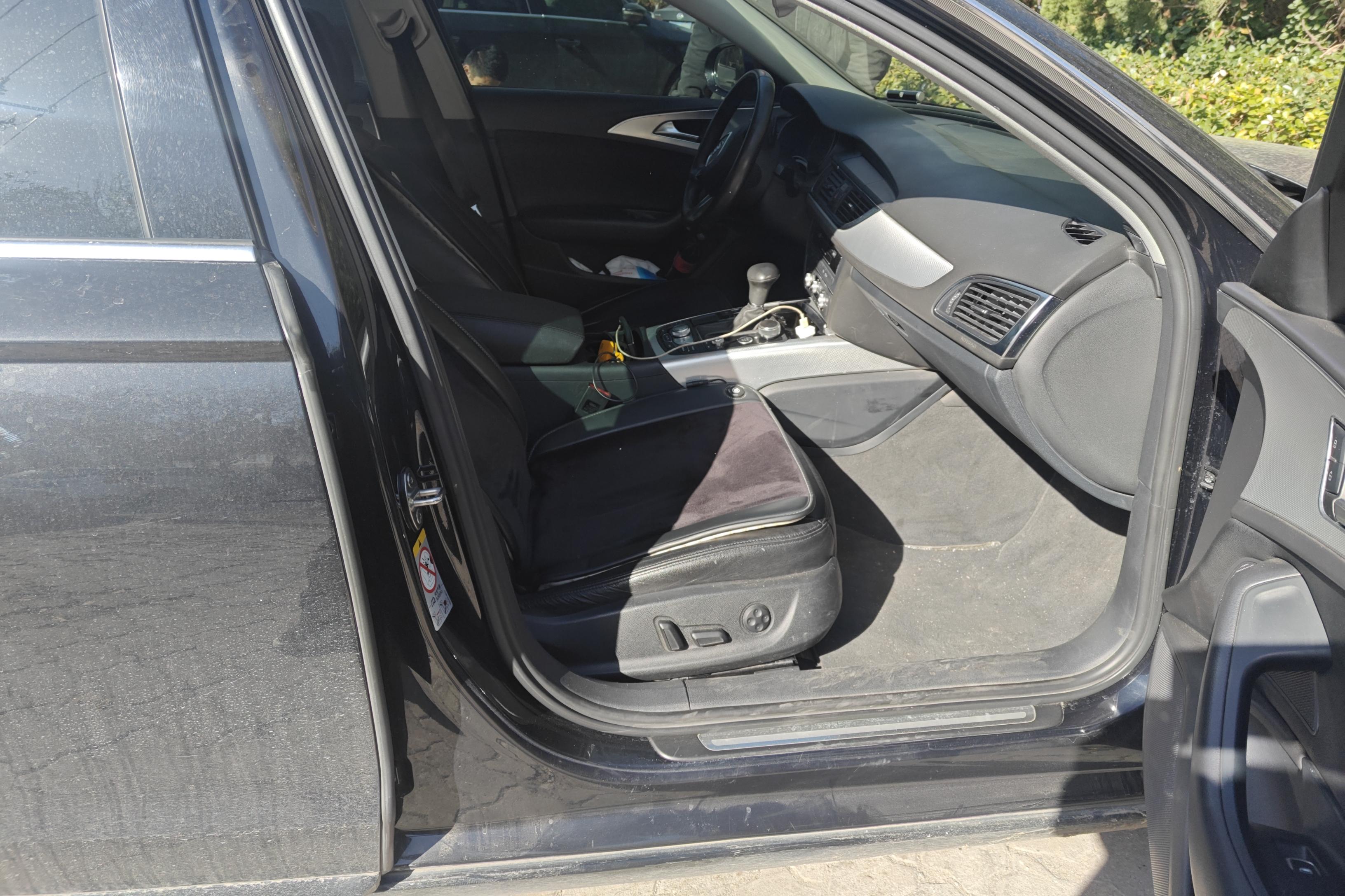 奥迪A6L TFSI 2012款 2.0T 自动 标准型 (国Ⅳ) 