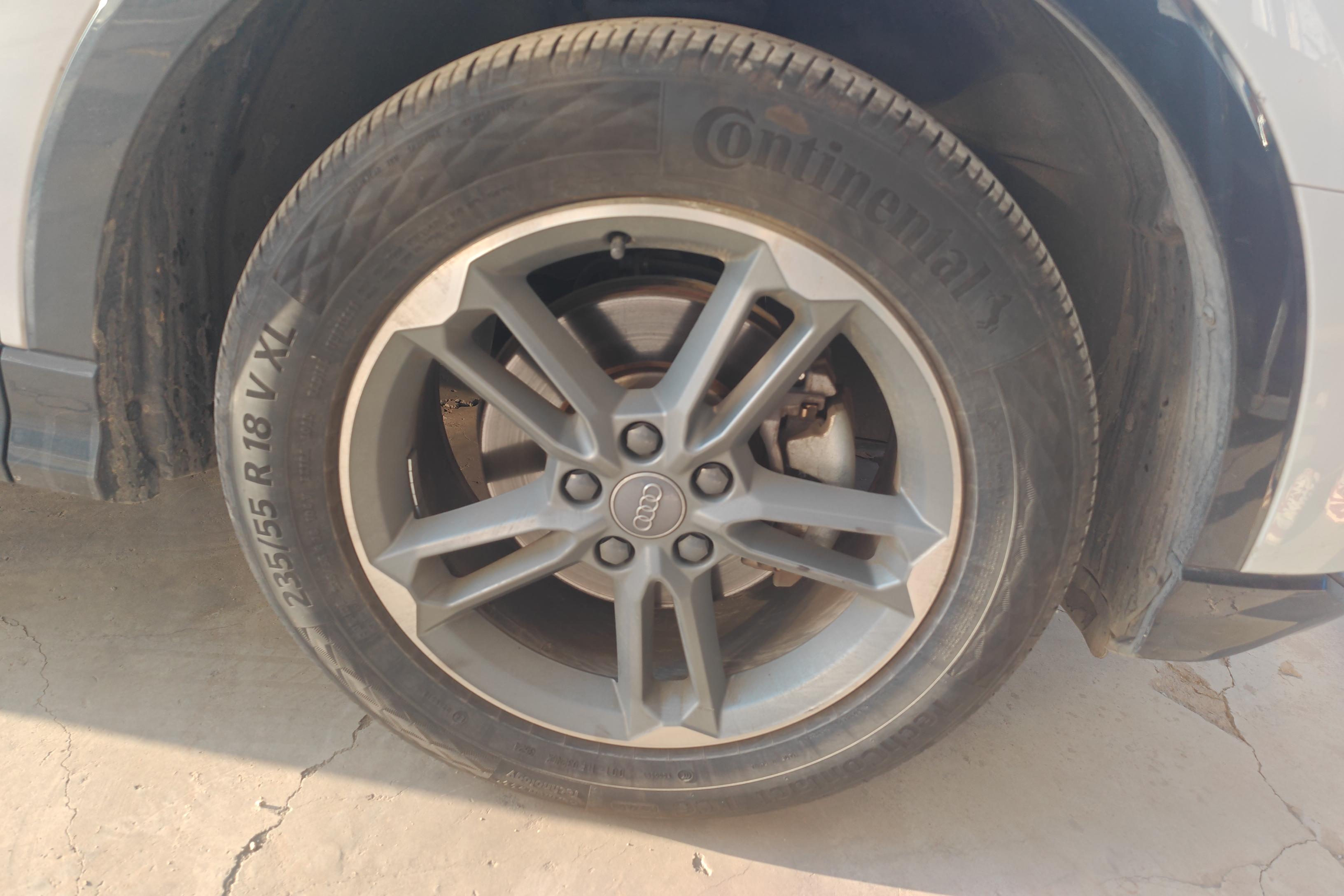 奥迪Q3 35TFSI 2021款 1.4T 自动 前驱 进取致雅型 (国Ⅵ) 