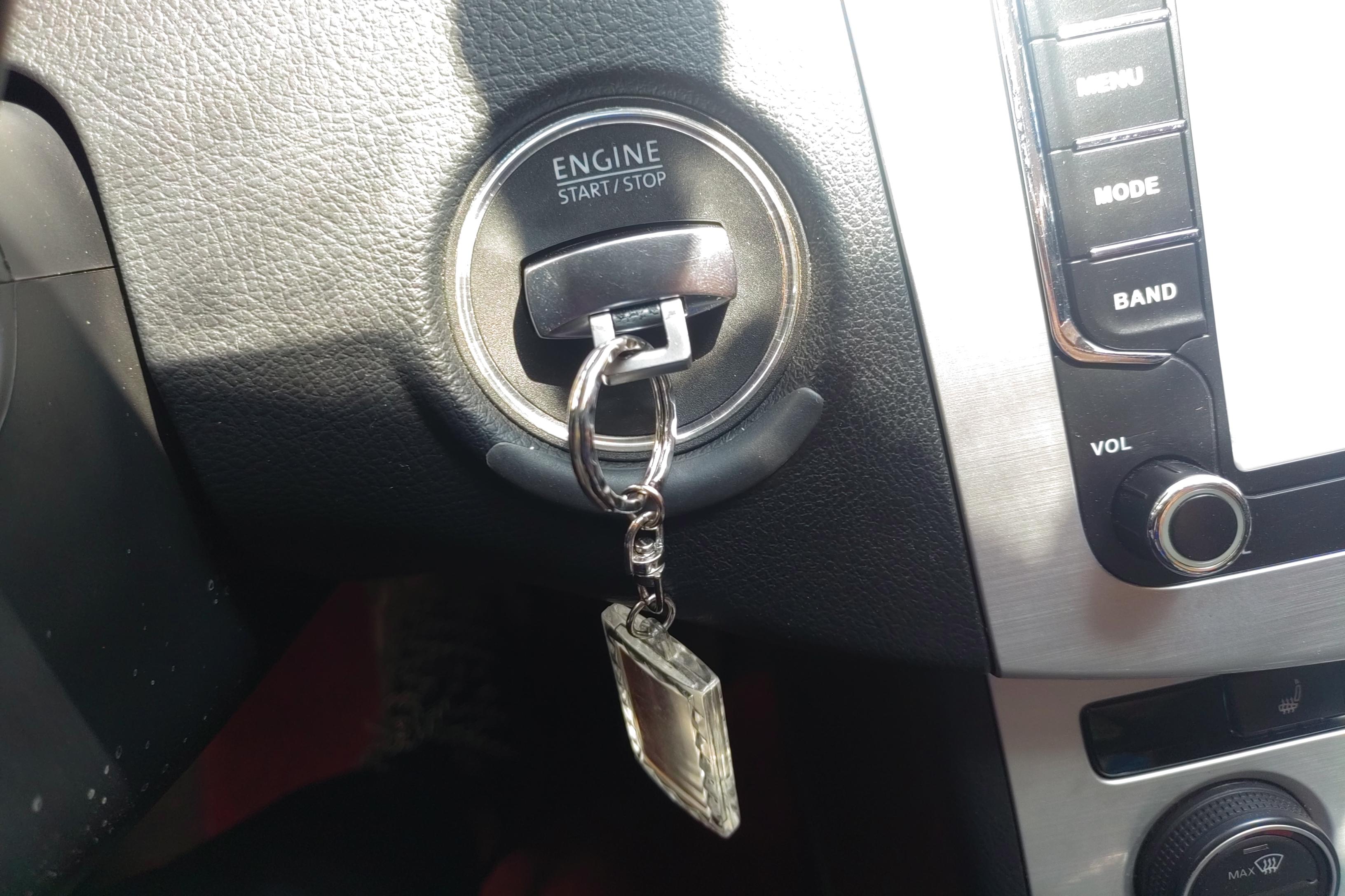 大众迈腾 2015款 2.0T 自动 汽油 豪华型 (国Ⅴ) 