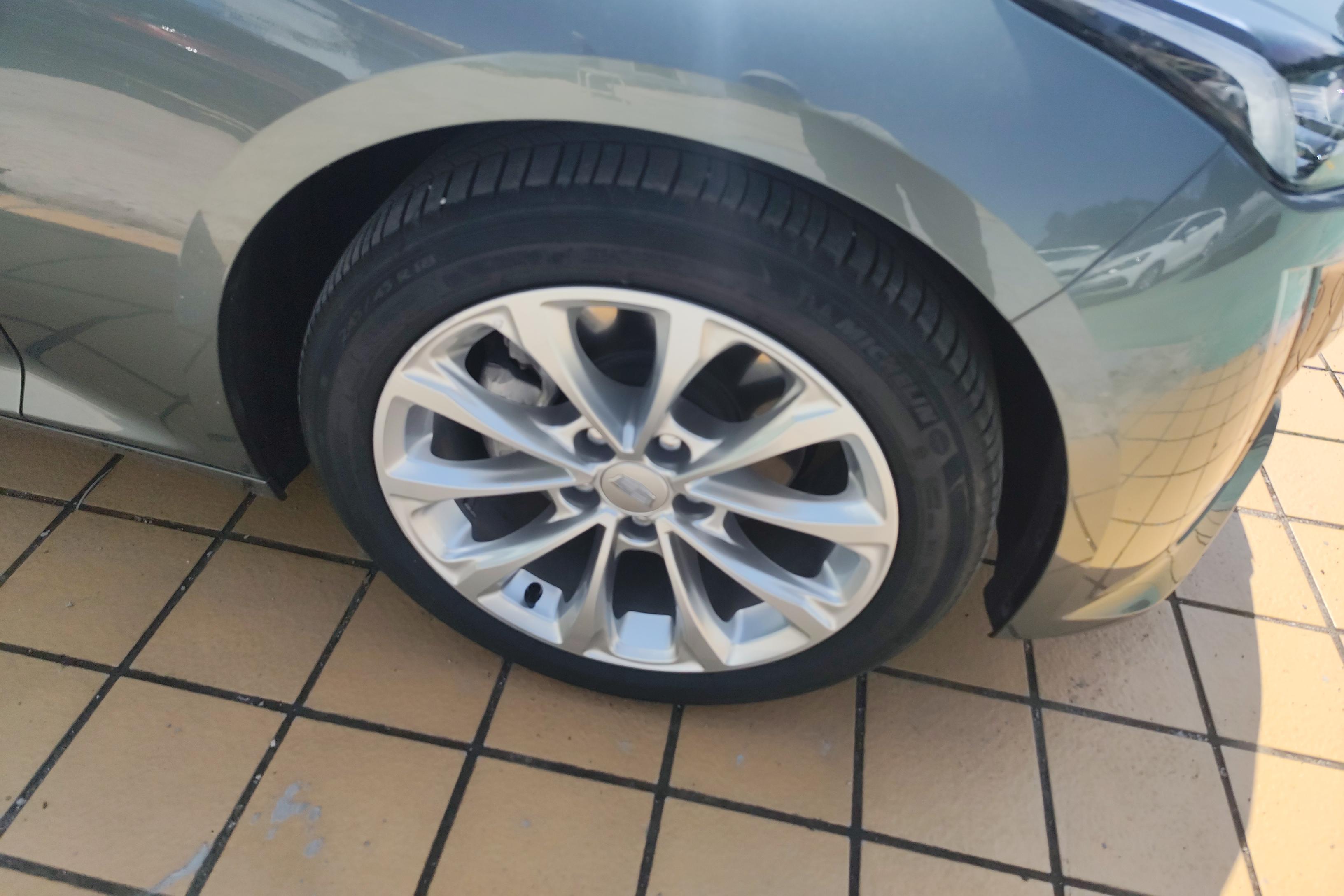 凯迪拉克CT5 2022款 2.0T 自动 28T豪华型 (国Ⅵ) 