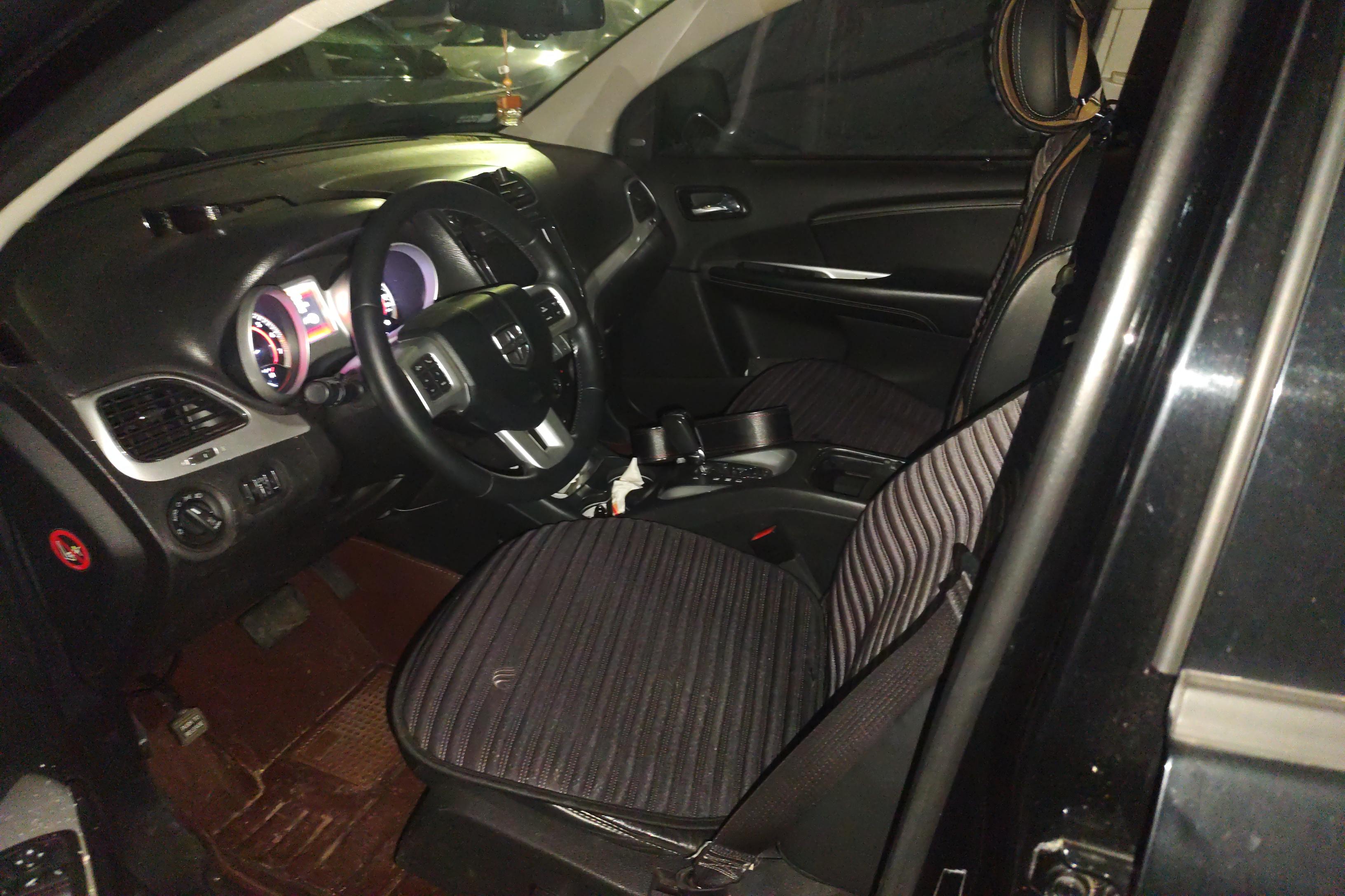 道奇酷威 [进口] 2016款 2.4L 自动 前驱 旅行版 