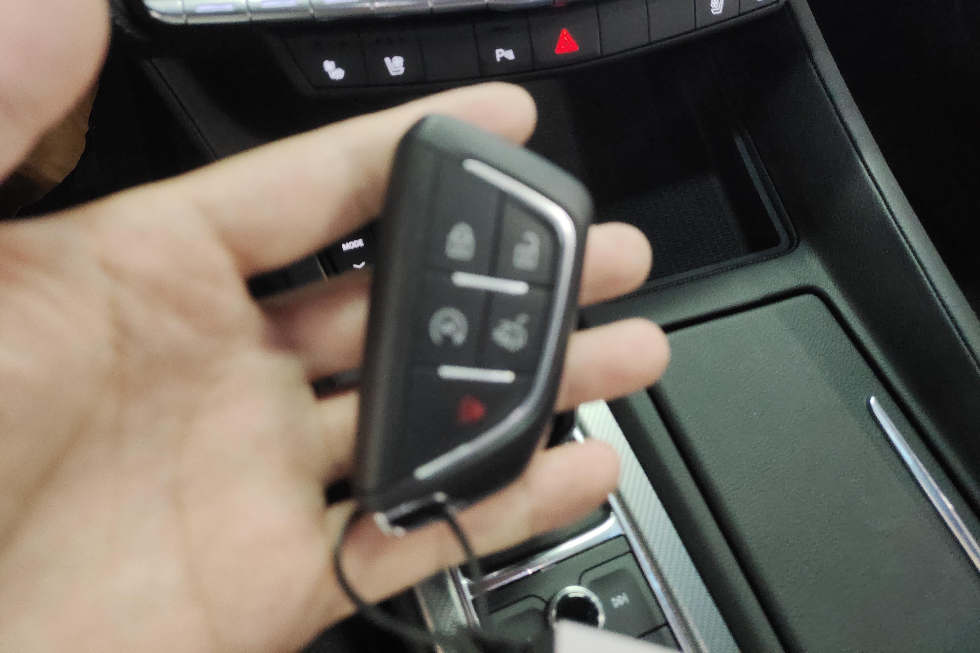 凯迪拉克CT5 2022款 2.0T 自动 28T豪华型 (国Ⅵ) 