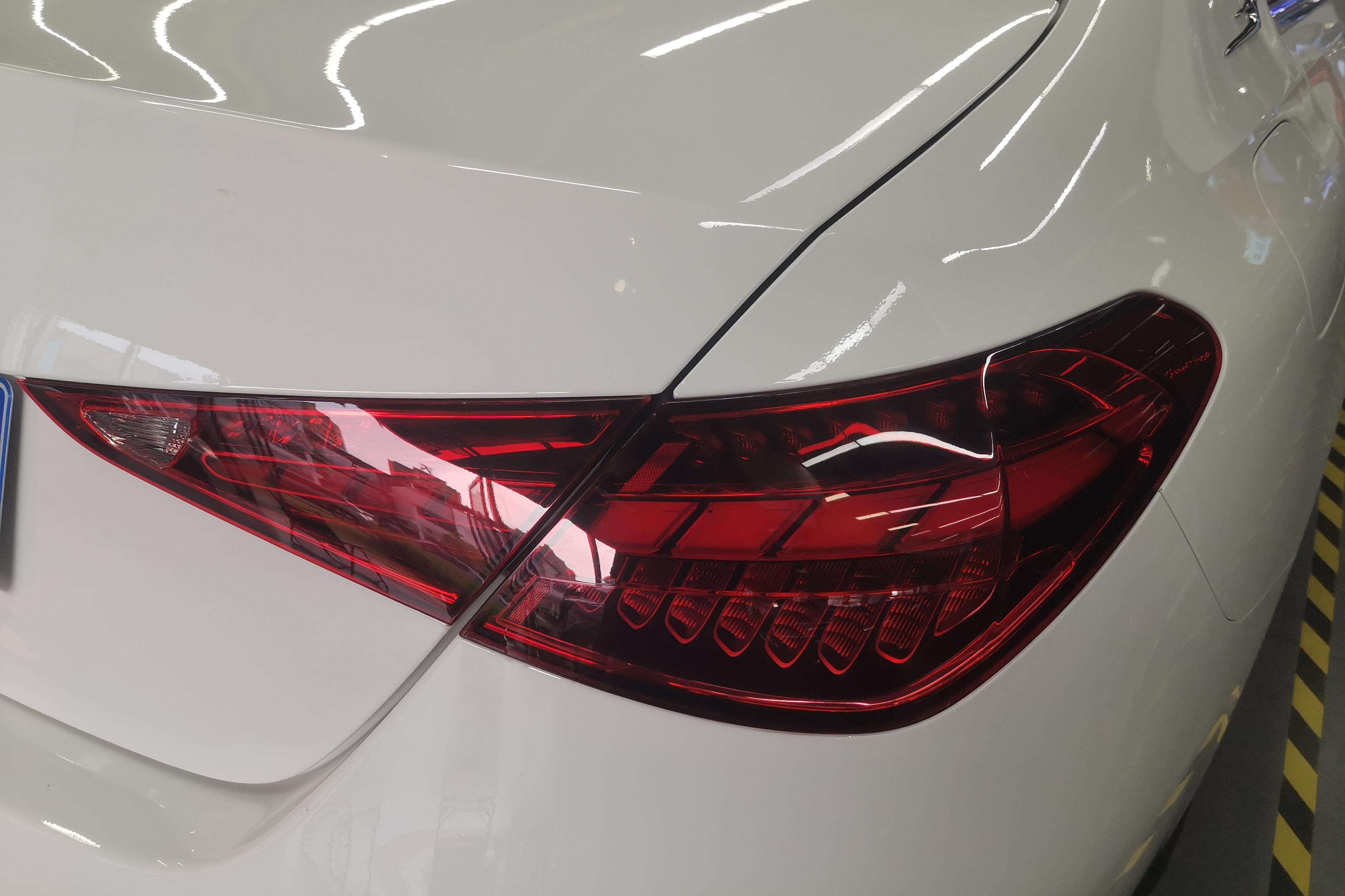 奔驰C级 C200L 2022款 1.5T 自动 运动版 (国Ⅵ) 