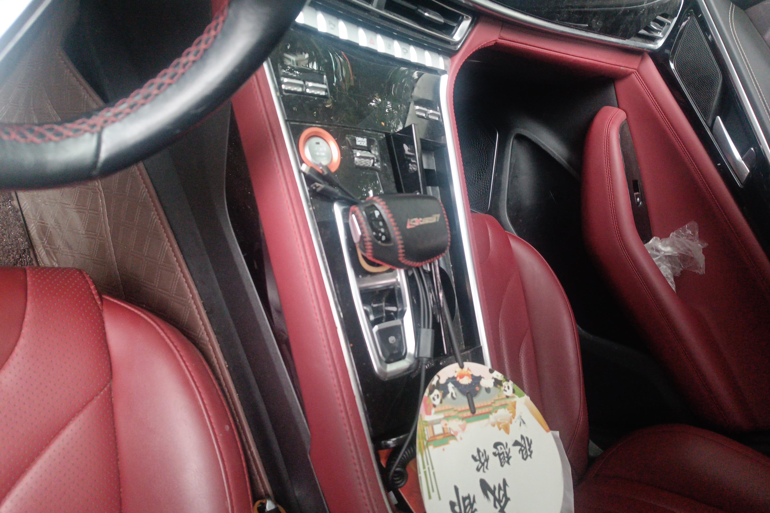 长安CS85 COUPE 2019款 2.0T 自动 品版 (国Ⅴ) 