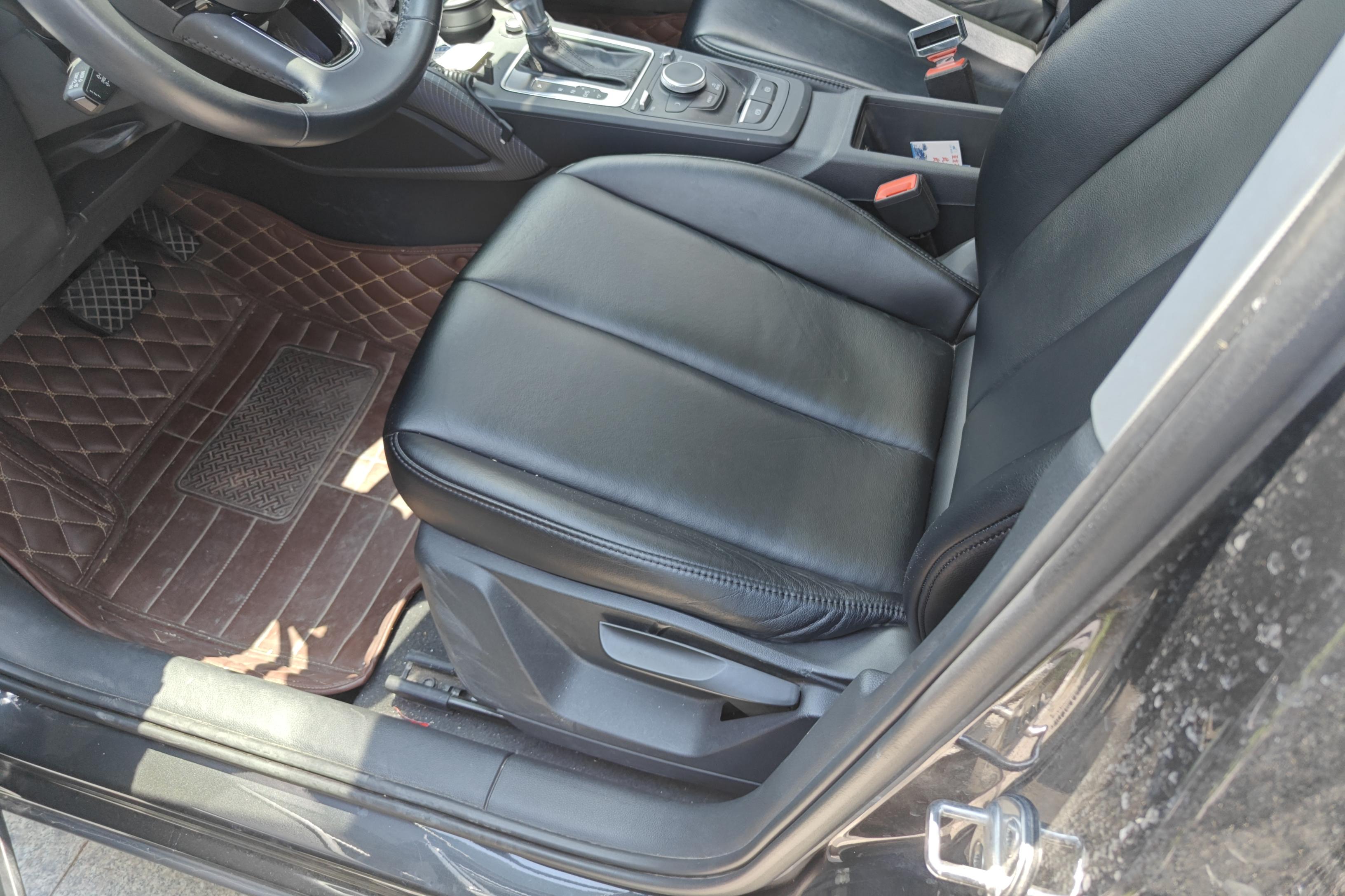 奥迪Q2L 35TFSI 2018款 1.4T 自动 上市专享版 (国Ⅵ) 