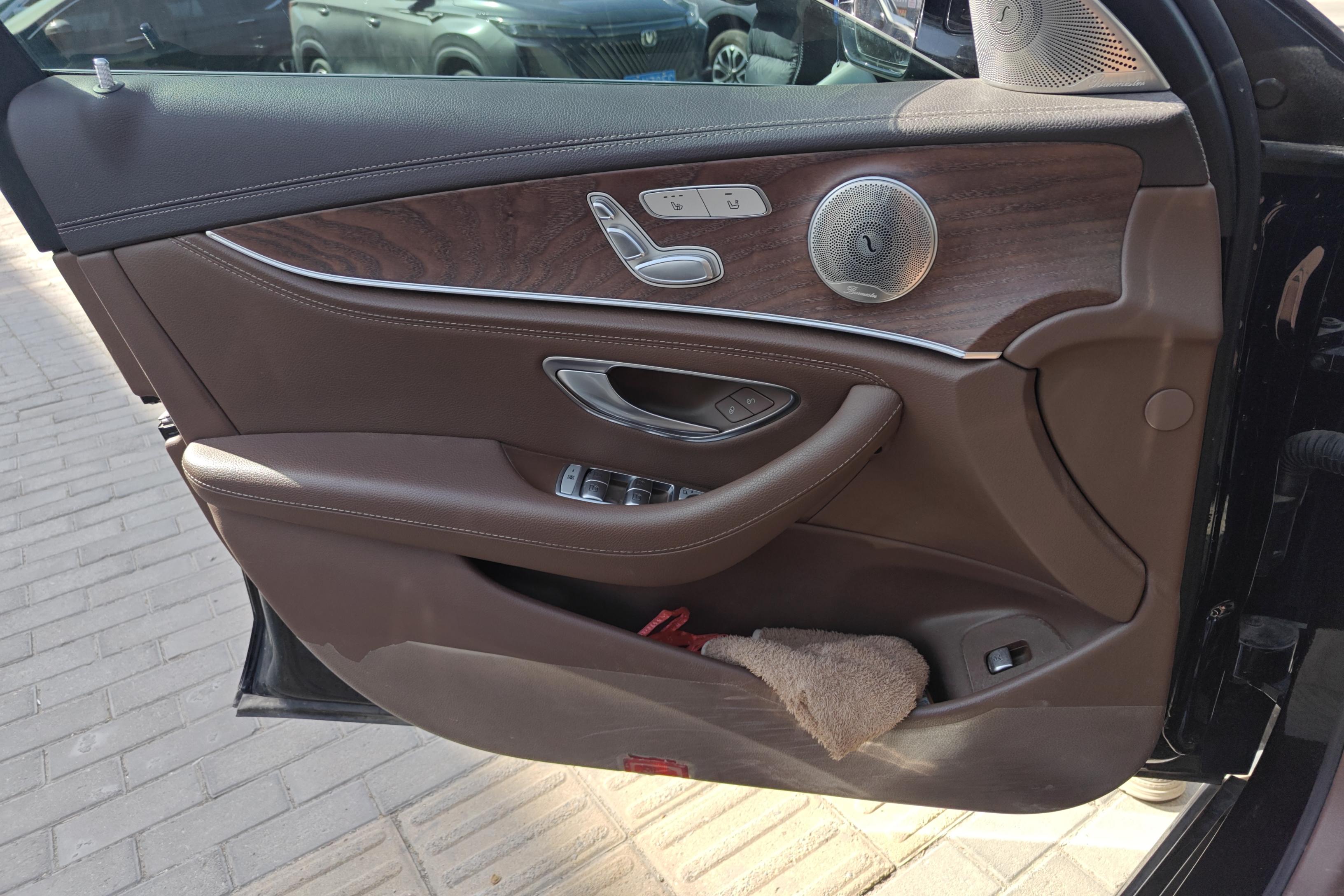奔驰E级 E200L 2019款 2.0T 自动 汽油 (国Ⅴ) 