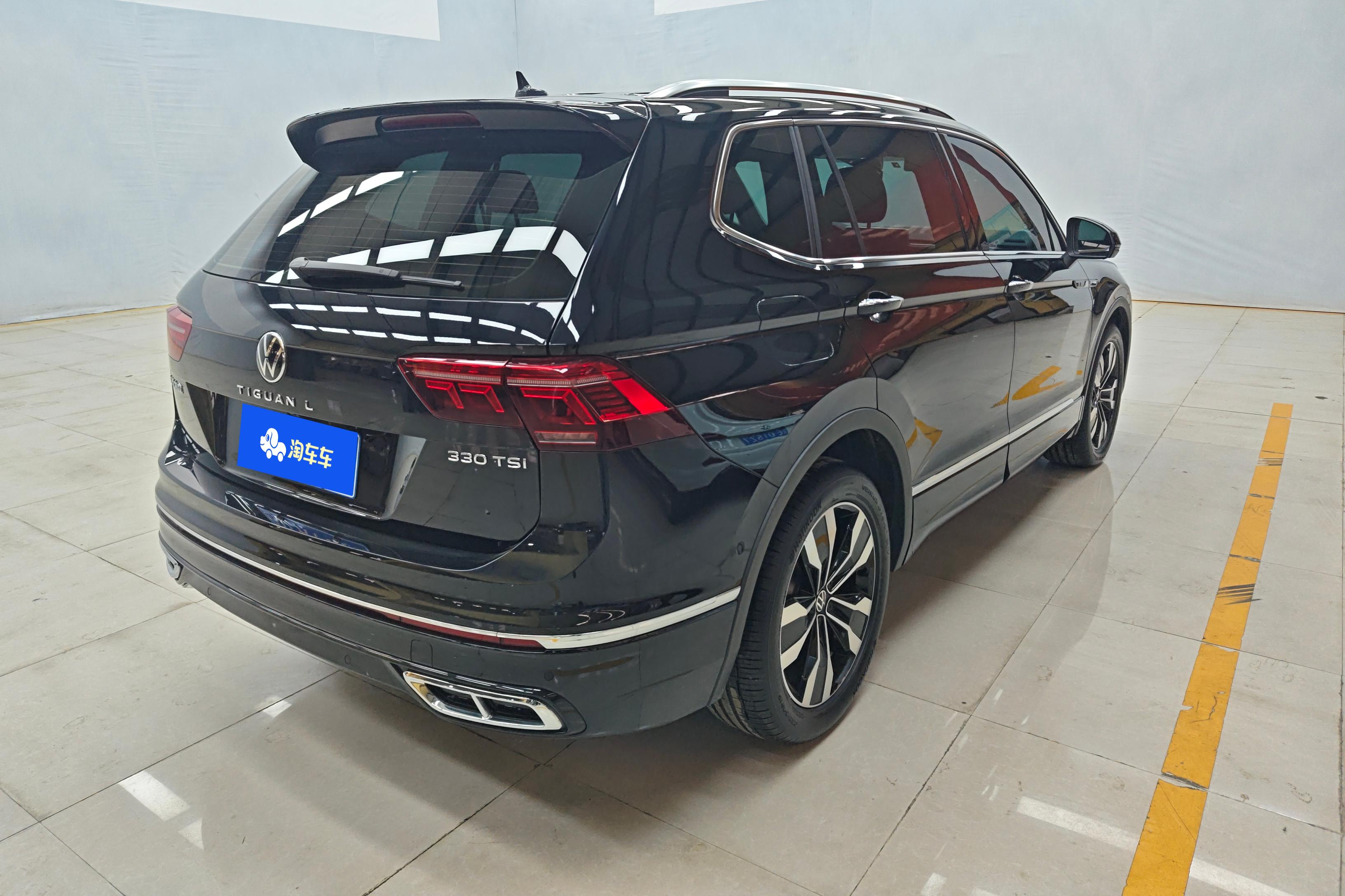 大众途观L R-Line 2023款 2.0T 自动 330TSI越享版 (国Ⅵ) 