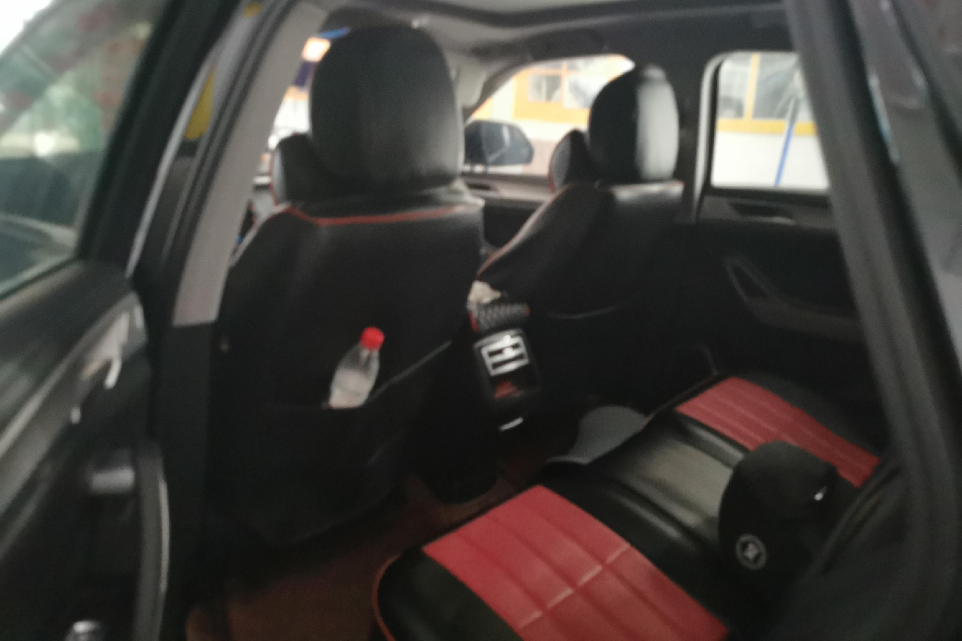 众泰大迈X7 2018款 2.0T 自动 豪华型 (国Ⅴ) 