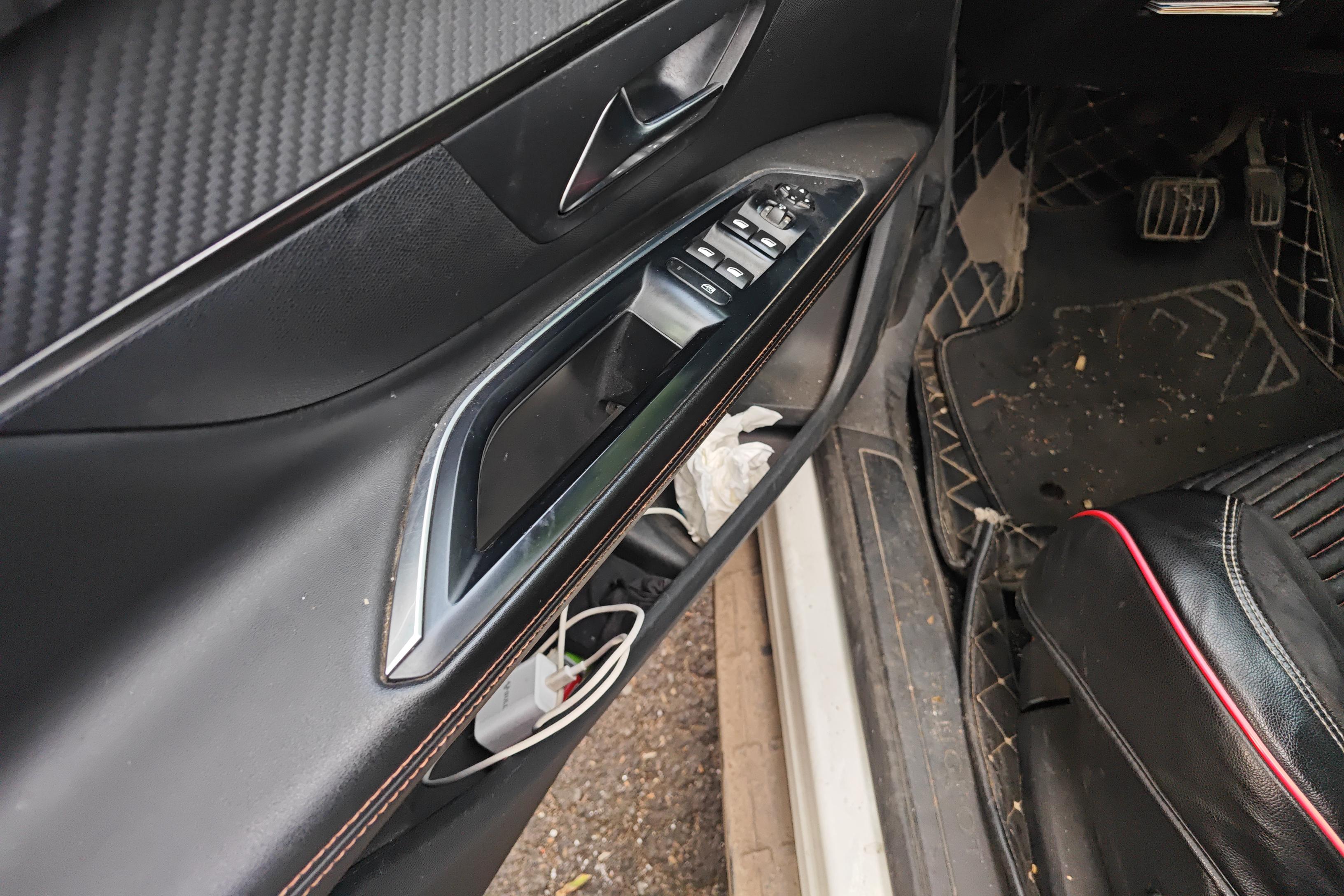 标致4008 2017款 1.6T 自动 精英版 (国Ⅴ) 