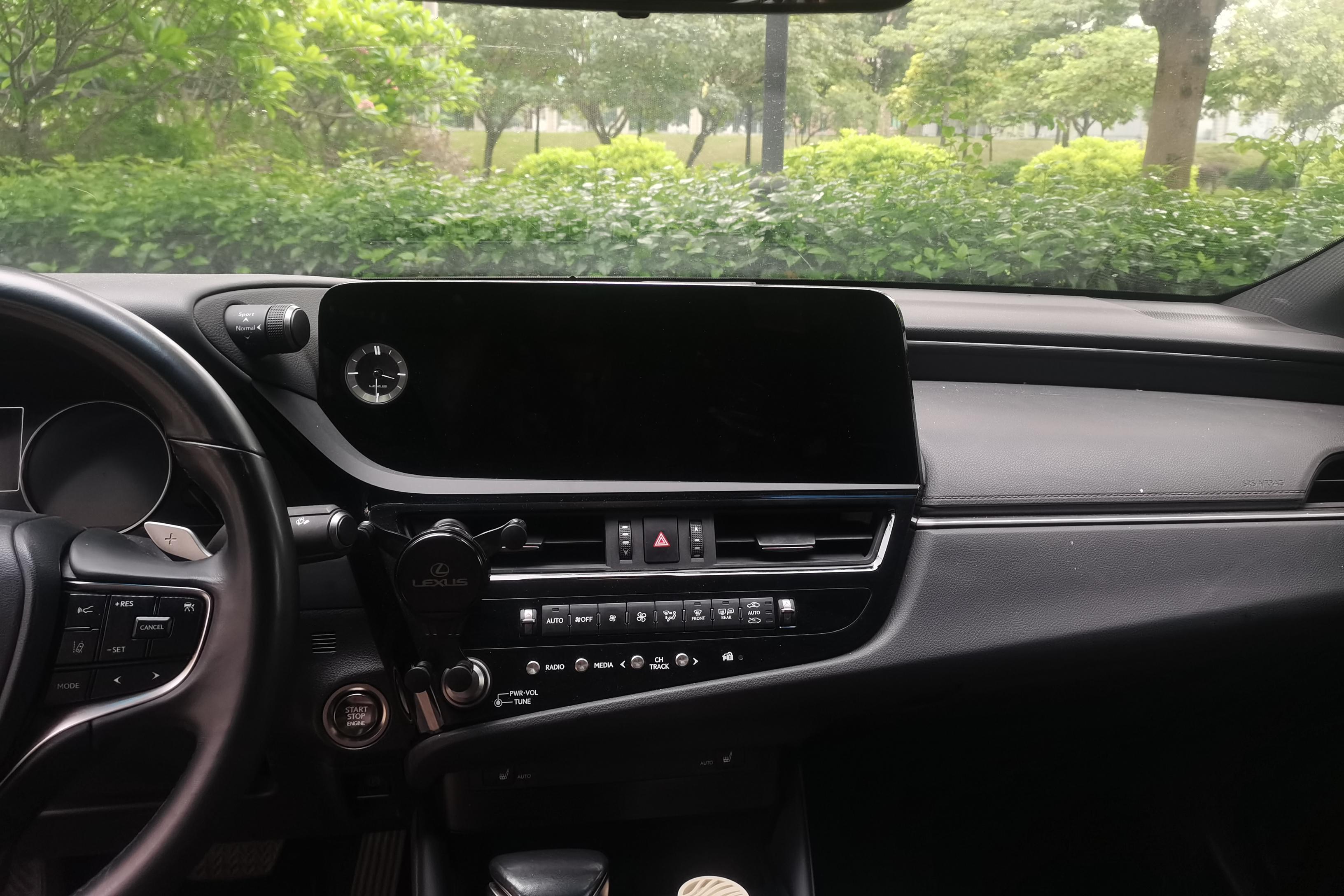 雷克萨斯ES 200 [进口] 2022款 2.0L 自动 卓越版 