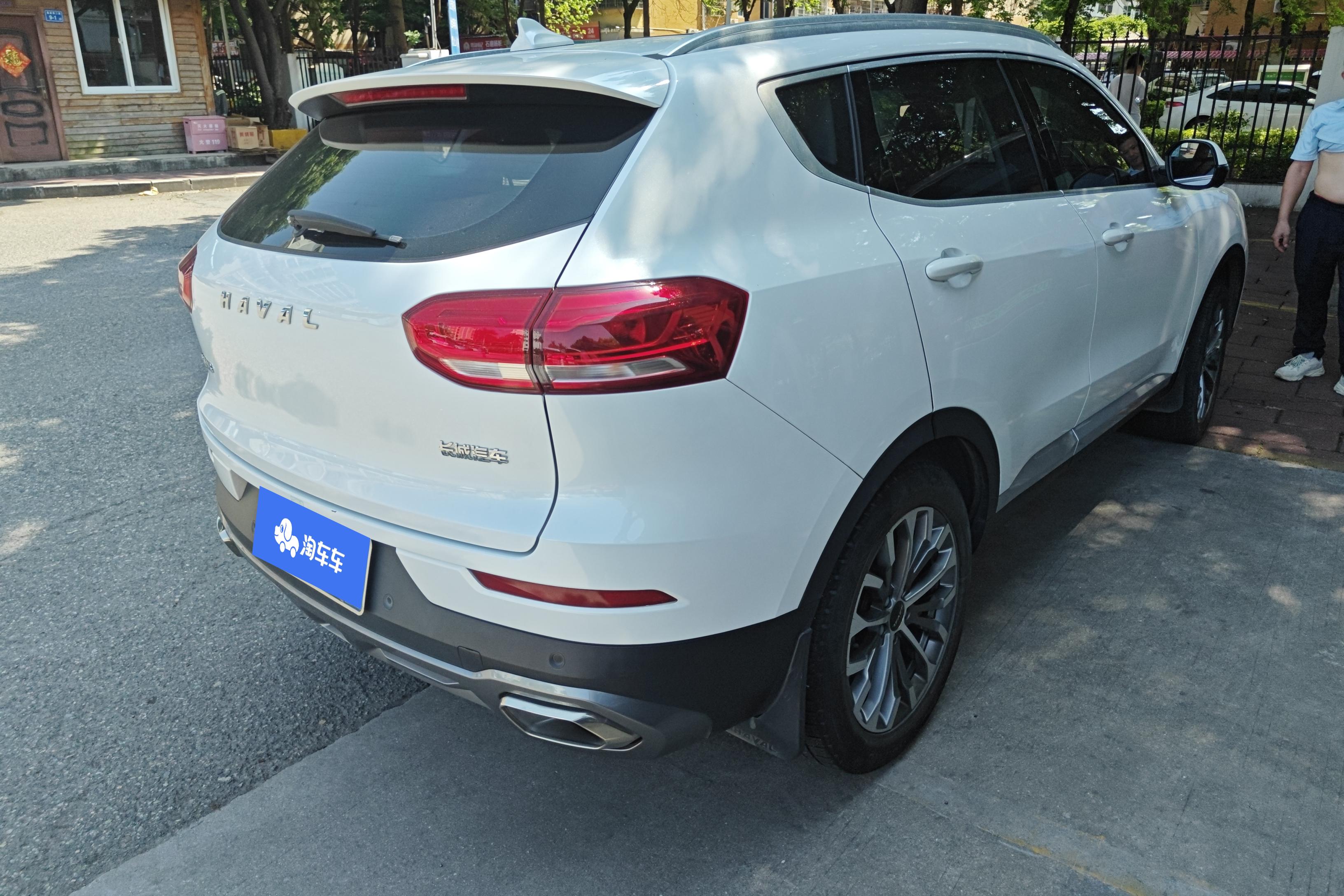 哈弗哈弗H6 2020款 1.5T 自动 前驱 铂金冠军版 (国Ⅵ) 