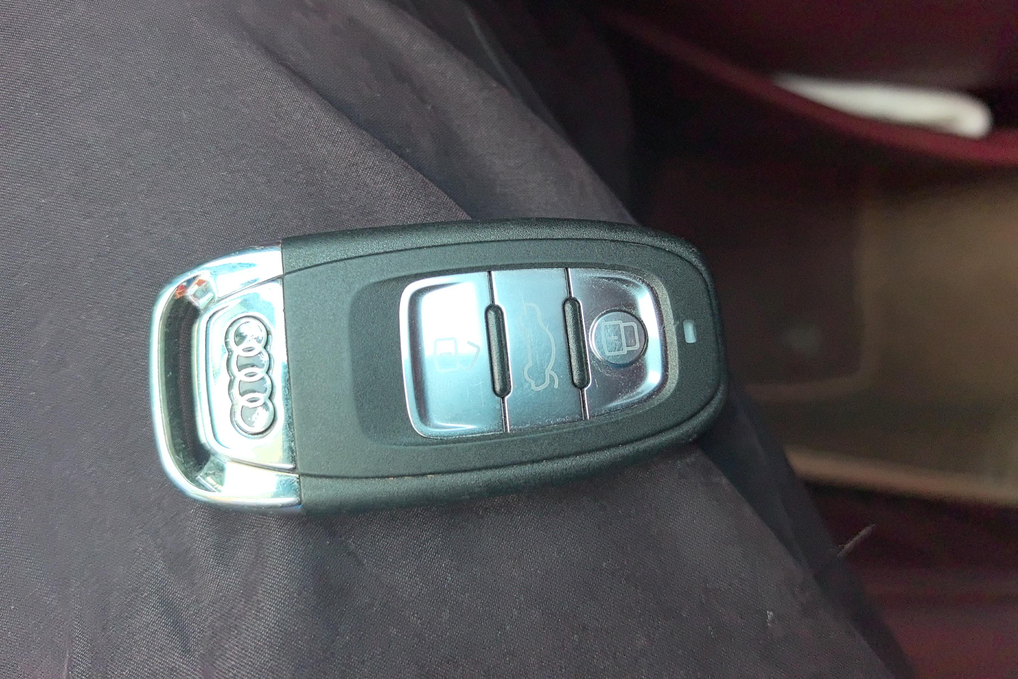 奥迪A3 35TFSI 2020款 1.4T 自动 汽油 改款进取型Sportback (国Ⅵ) 