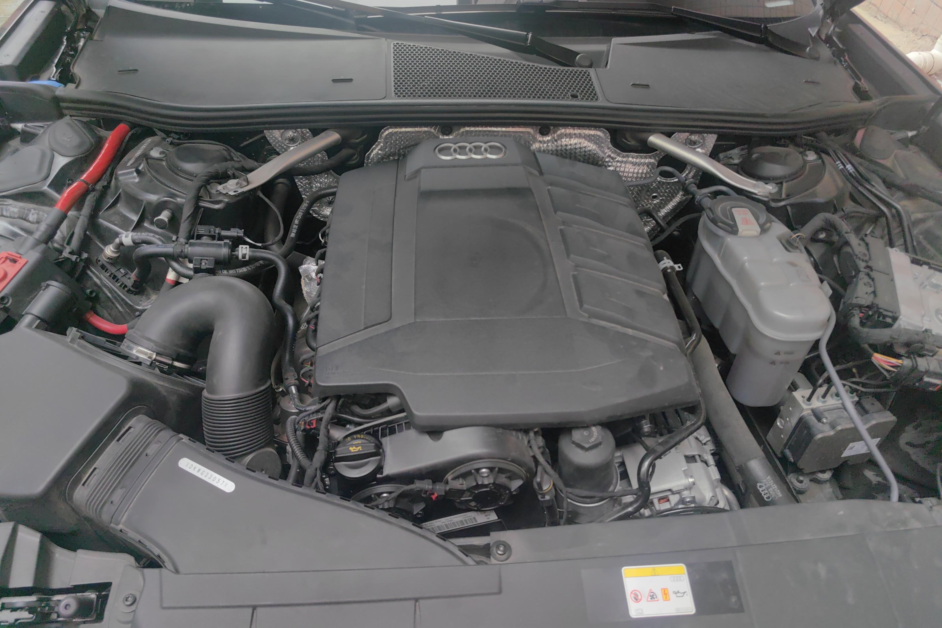 奥迪A6L 40TFSI 2022款 2.0T 自动 豪华致雅型 (国Ⅵ) 