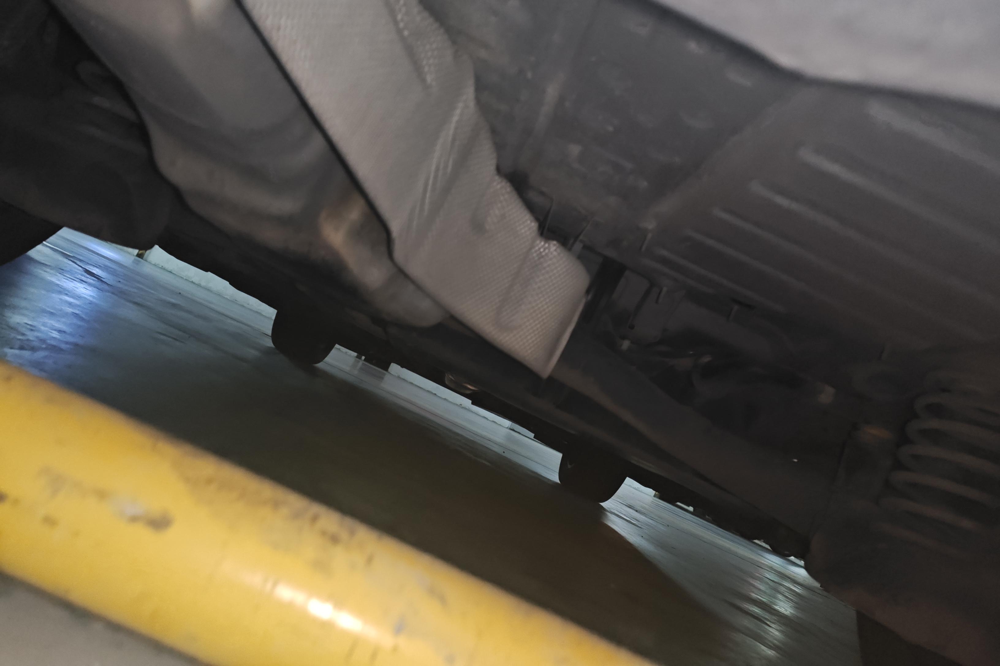 标致5008 2017款 1.8T 自动 380THP精英型 (国Ⅴ) 
