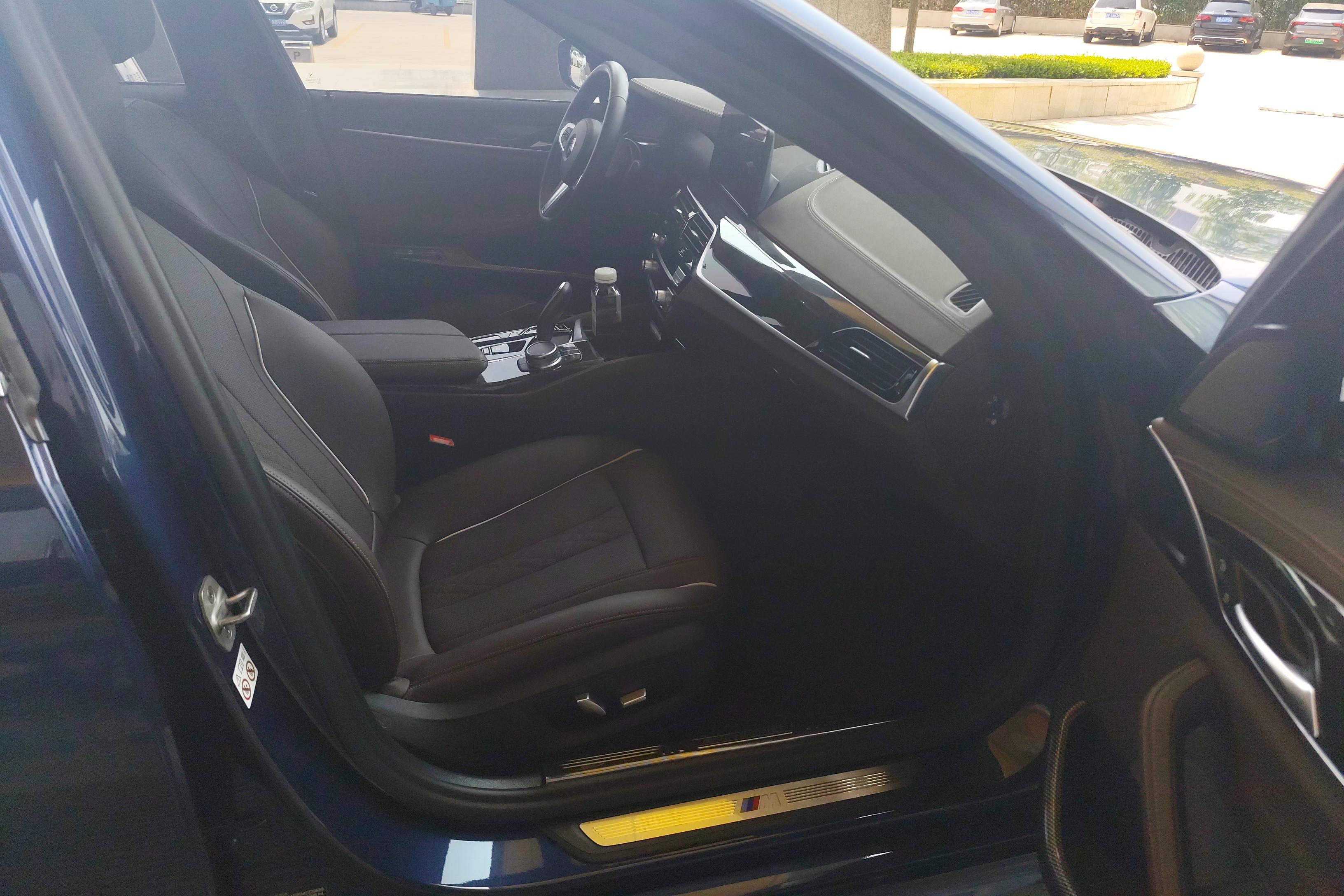 宝马5系 525Li 2021款 2.0T 自动 汽油 M运动套装 (国Ⅵ) 