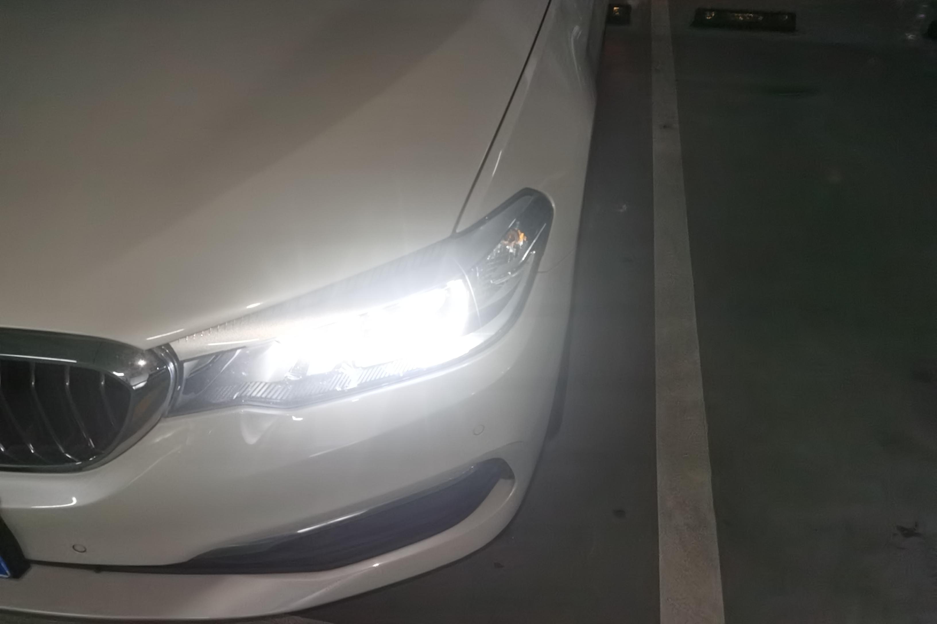 【苏州二手宝马5系】宝马5系 528Li 2018款 2.0T 自动 汽油 上市特别版