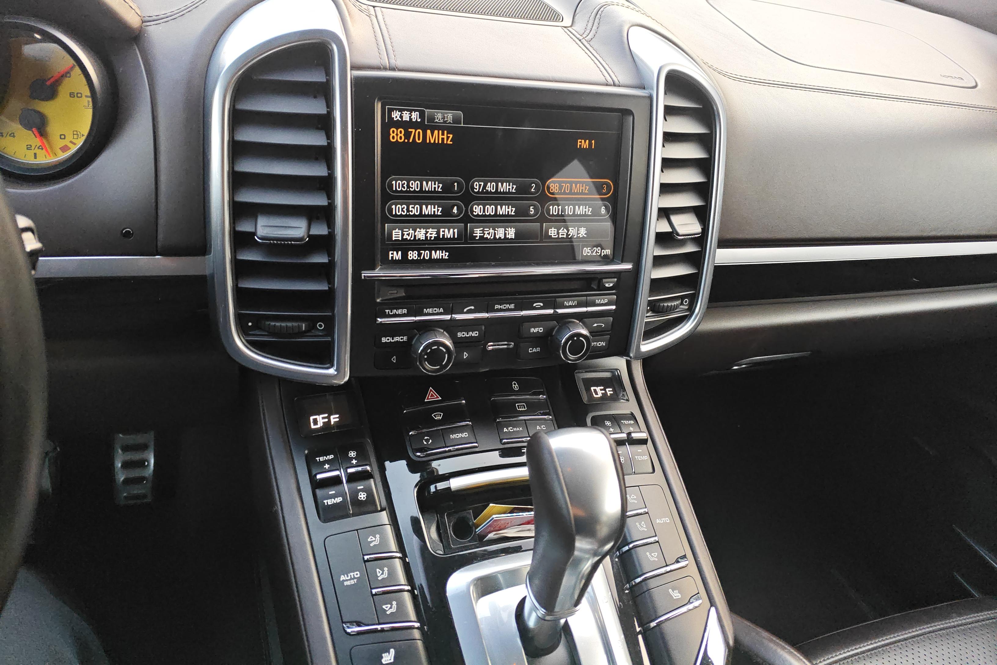 保时捷Cayenne [进口] 2011款 3.0T 自动 四驱 汽油 