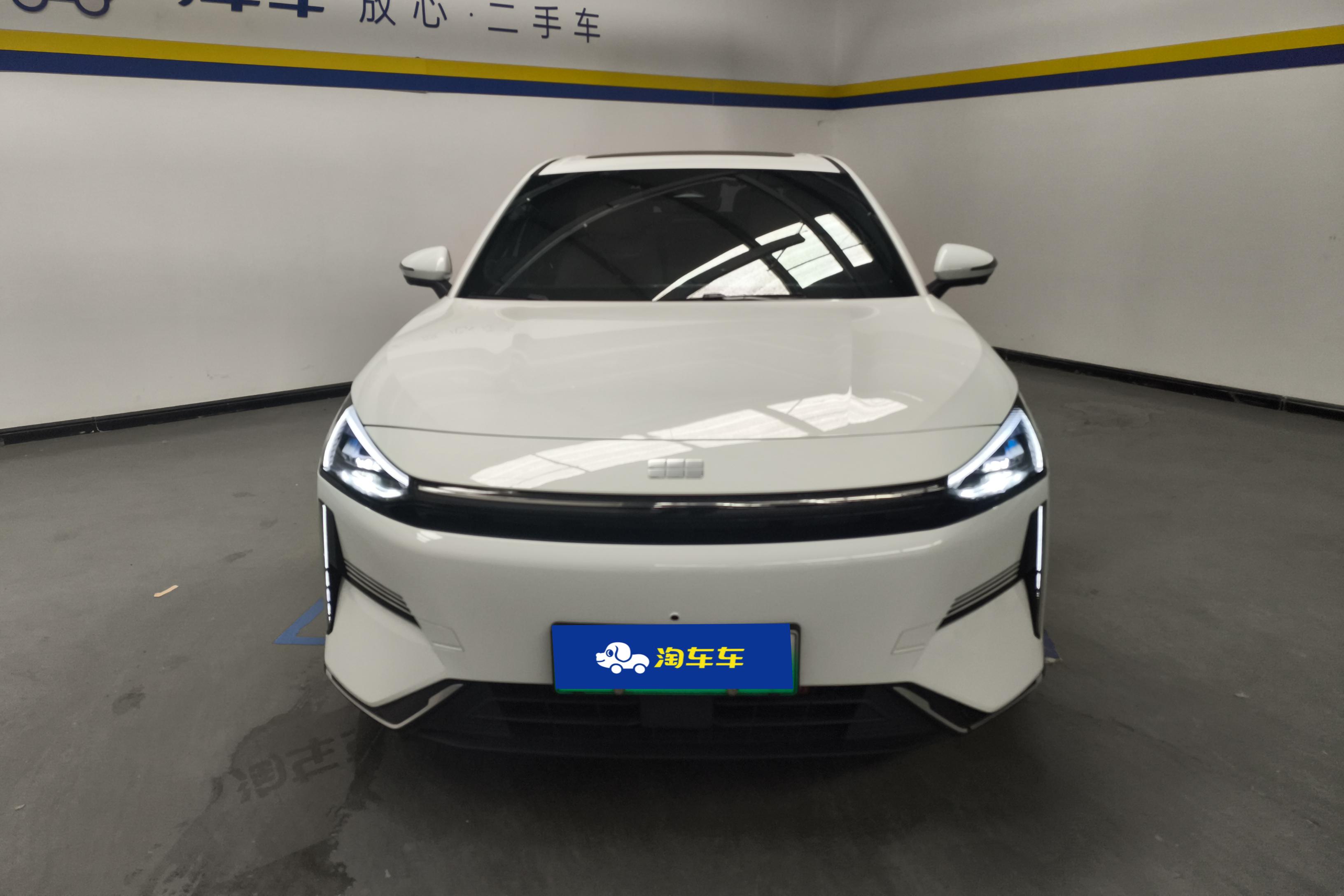 吉利银河银河L6 龙腾版 2024款 1.5T 自动 125km-PLUS (国Ⅵ) 