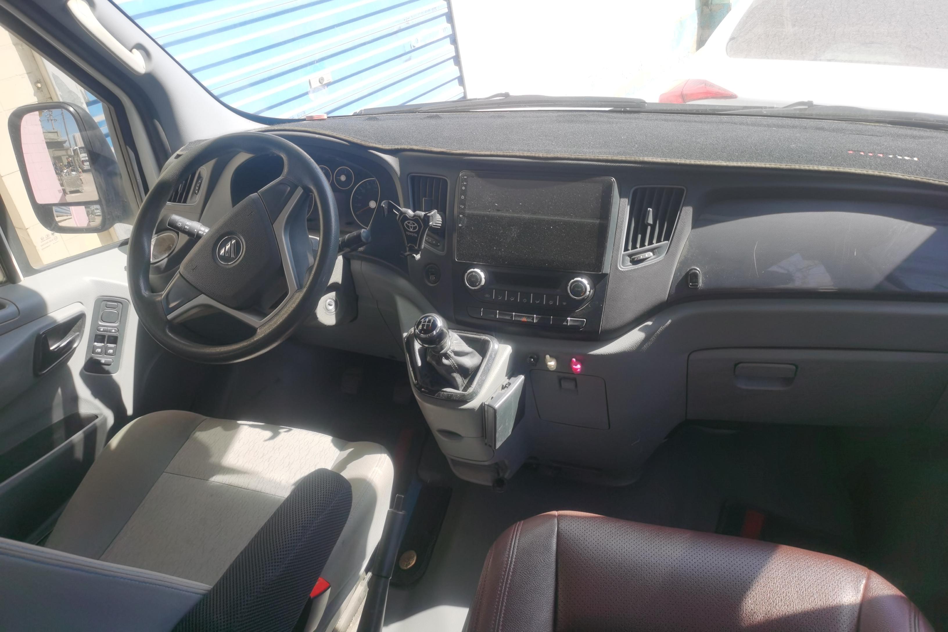 福田图雅诺 通途 2020款 2.5T 手动 短轴中顶 (国Ⅴ) 