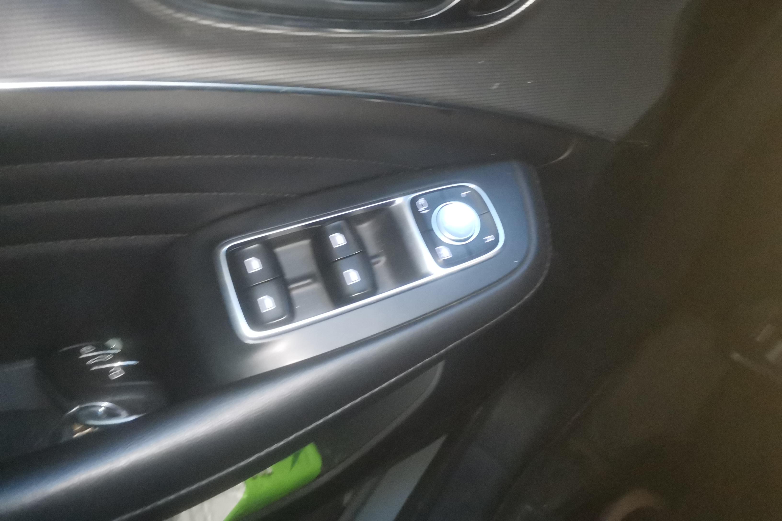 荣威RX5 MAX 2019款 1.5T 自动 4G互联豪华版 (国Ⅵ) 