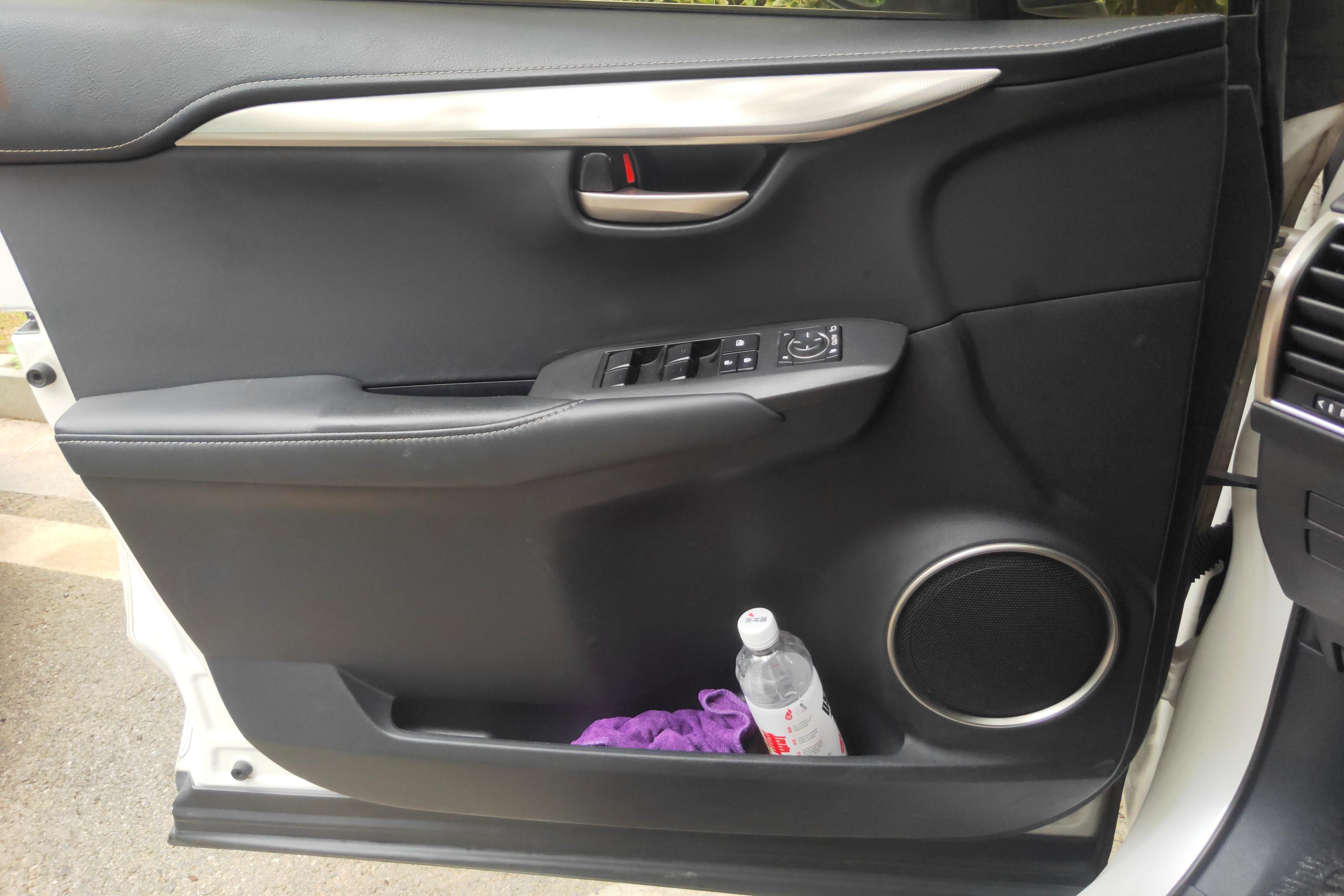 雷克萨斯NX 200 [进口] 2015款 2.0L 自动 锋行版 