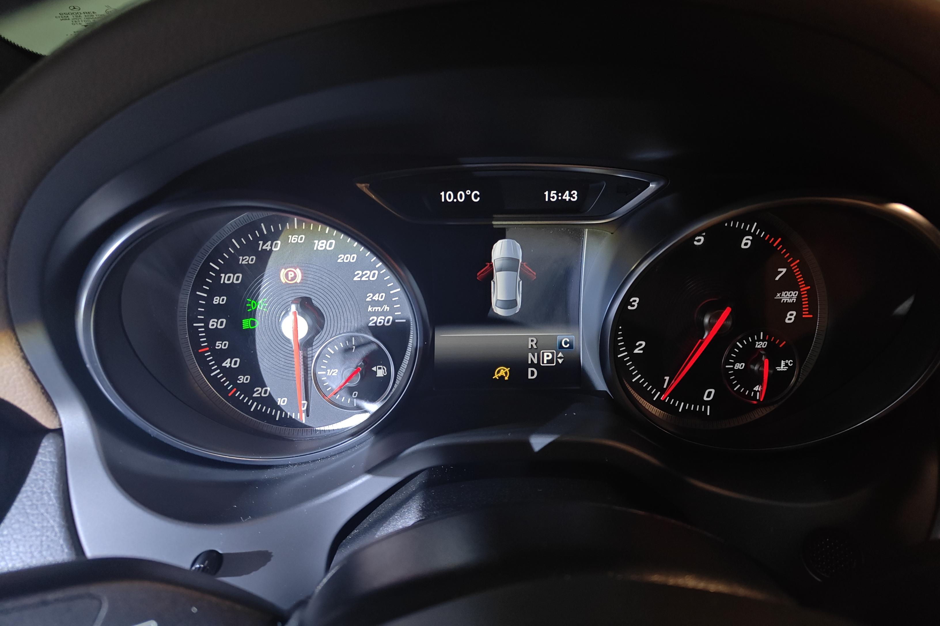 奔驰CLA级 CLA260 [进口] 2017款 2.0T 自动 汽油 