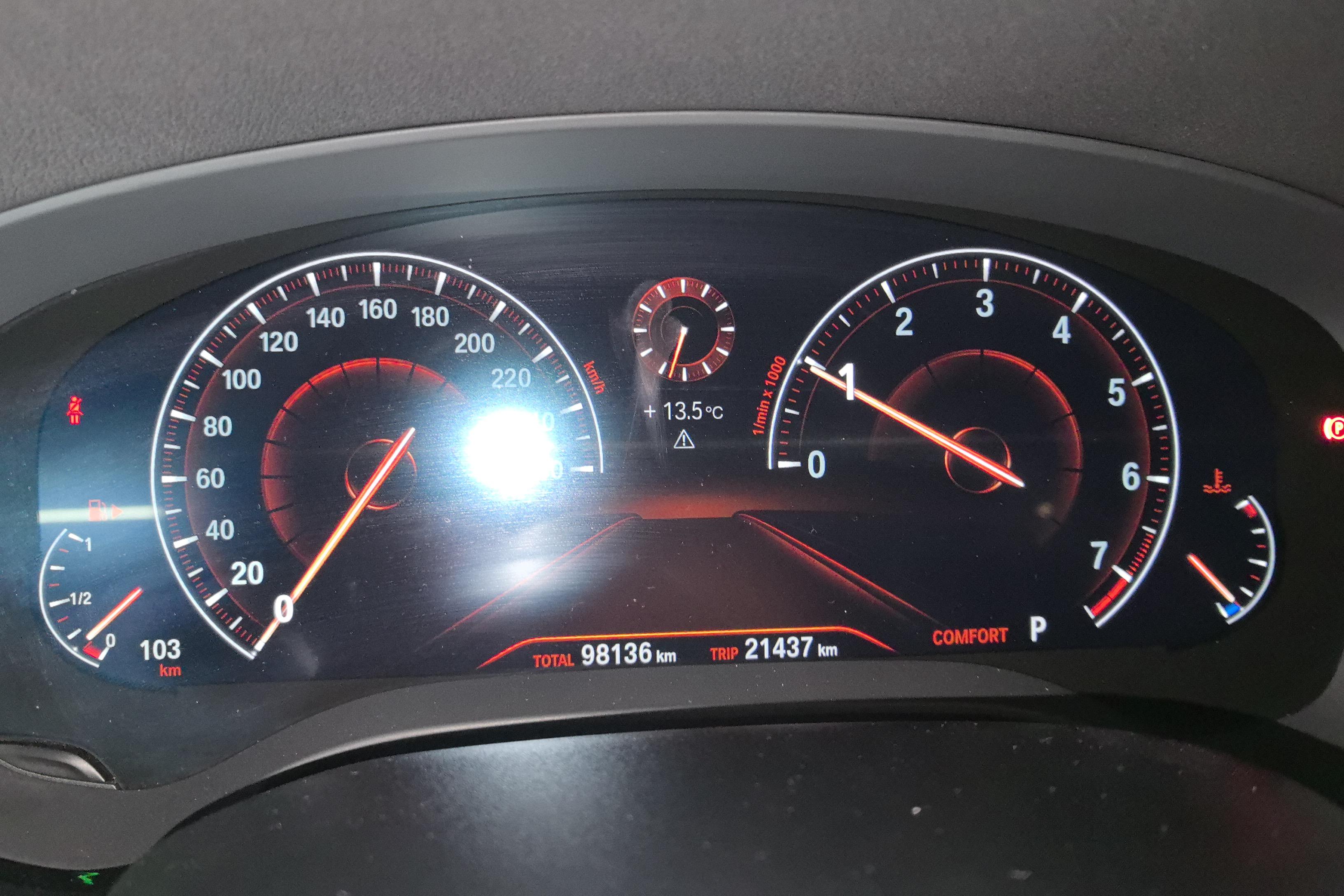 宝马5系 530Li 2019款 2.0T 自动 汽油 领先型M运动套装改款 (国Ⅵ) 