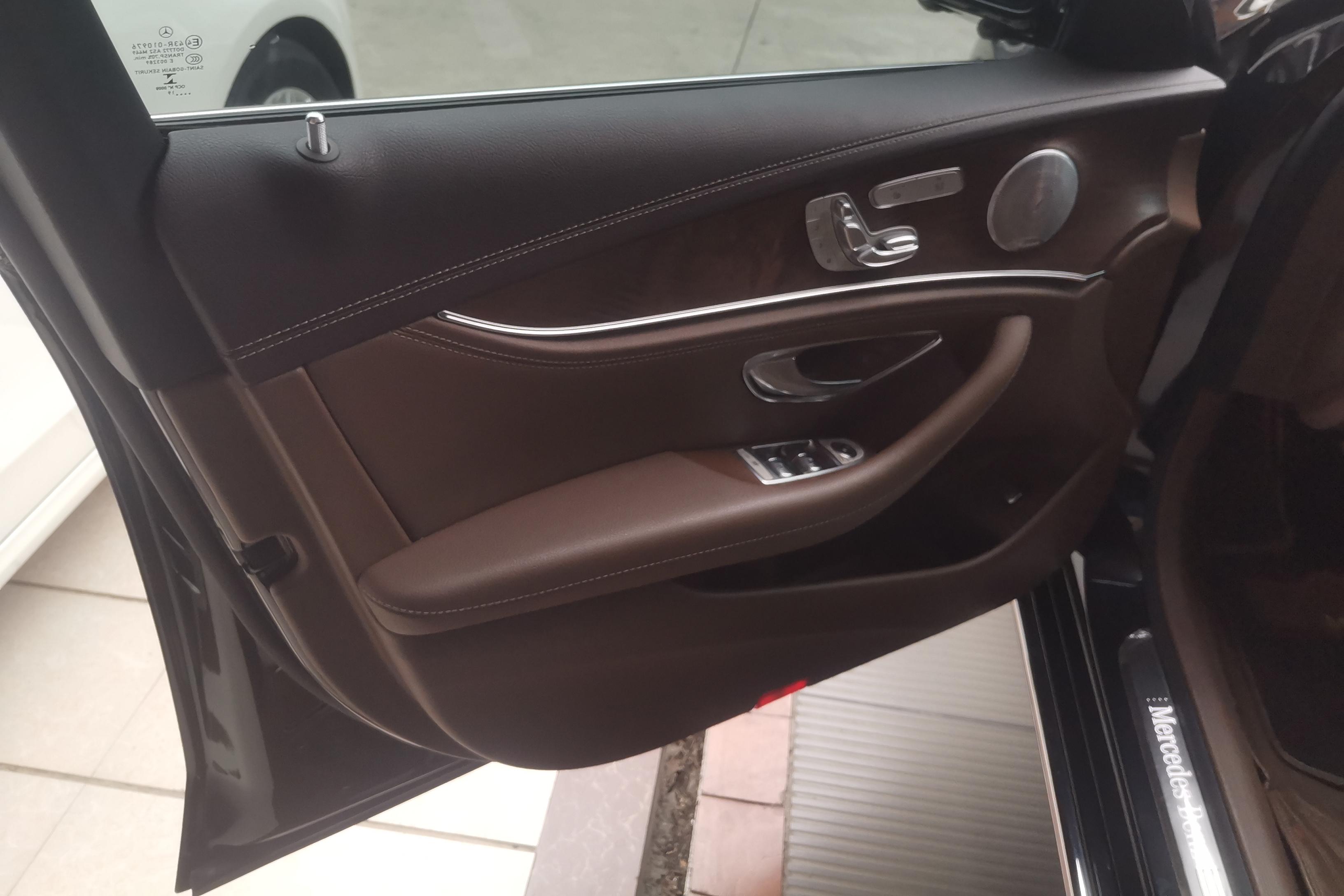 奔驰E级 E300L 2020款 2.0T 自动 汽油 豪华型 (国Ⅵ) 