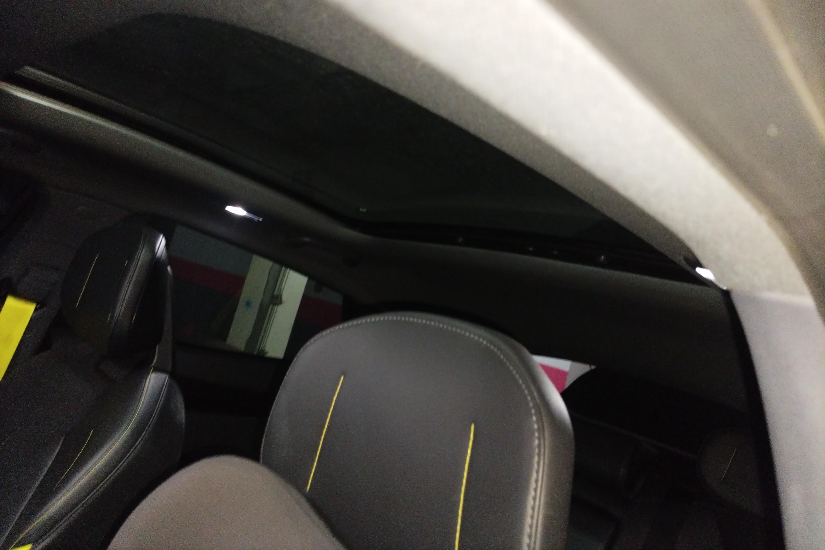 长安UNI-V 2022款 1.5T 自动 运动版 (国Ⅵ) 