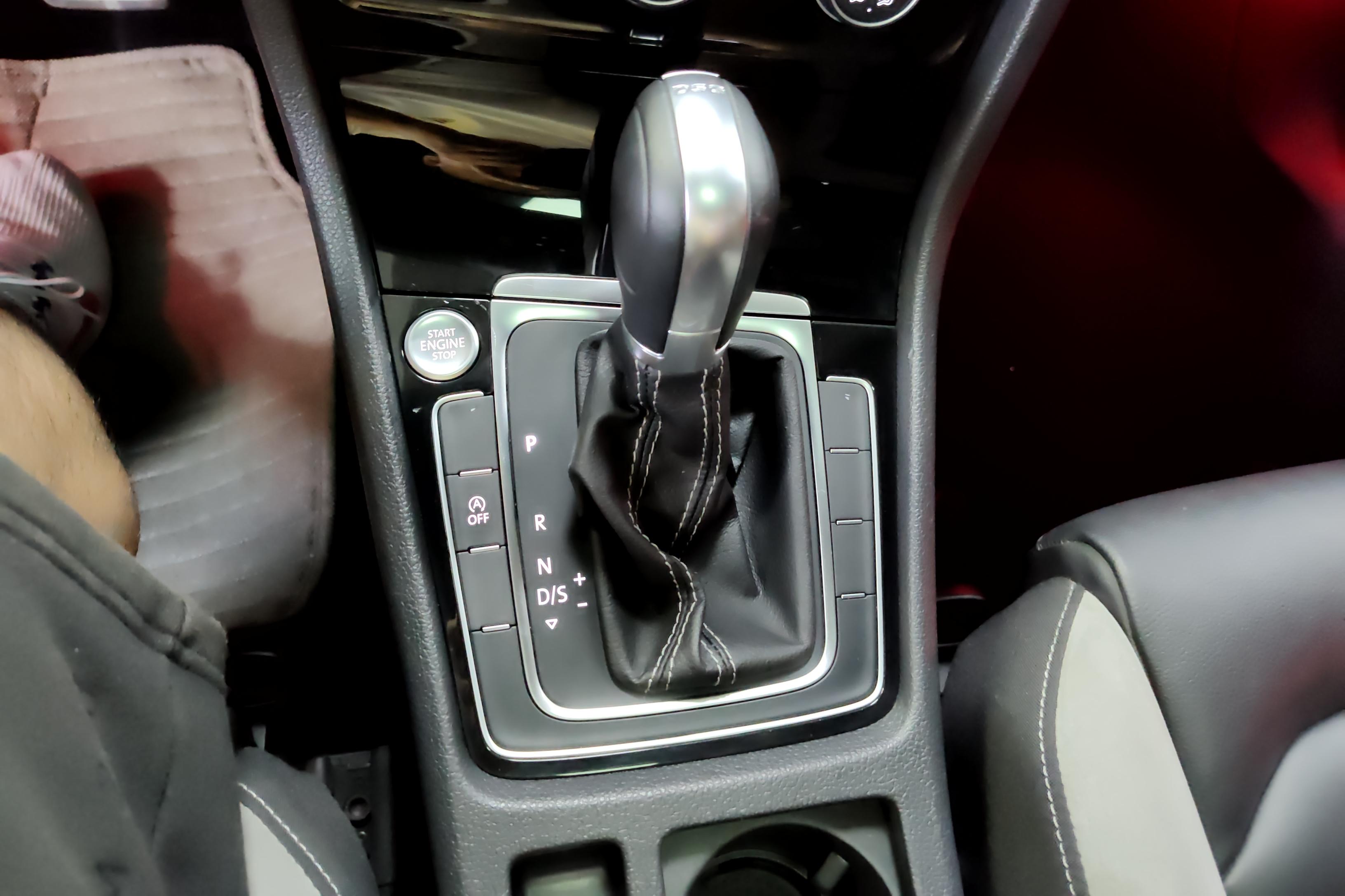 大众高尔夫 2020款 1.4T 自动 汽油 280TSI R-Line (国Ⅵ) 