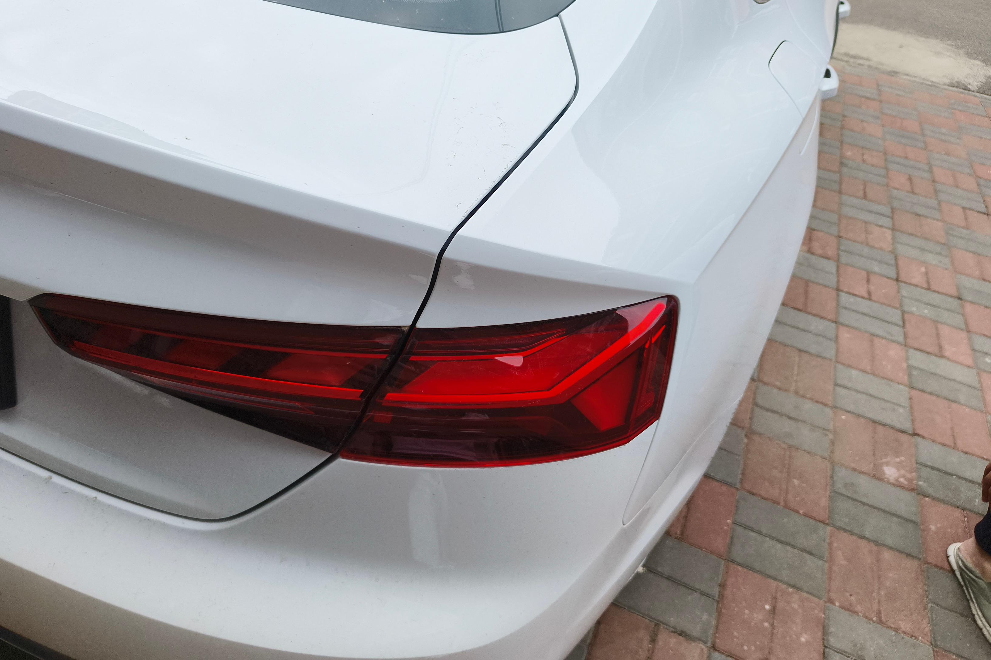 奥迪A5掀背 40TFSI [进口] 2023款 2.0T 自动 汽油 时尚动感型 