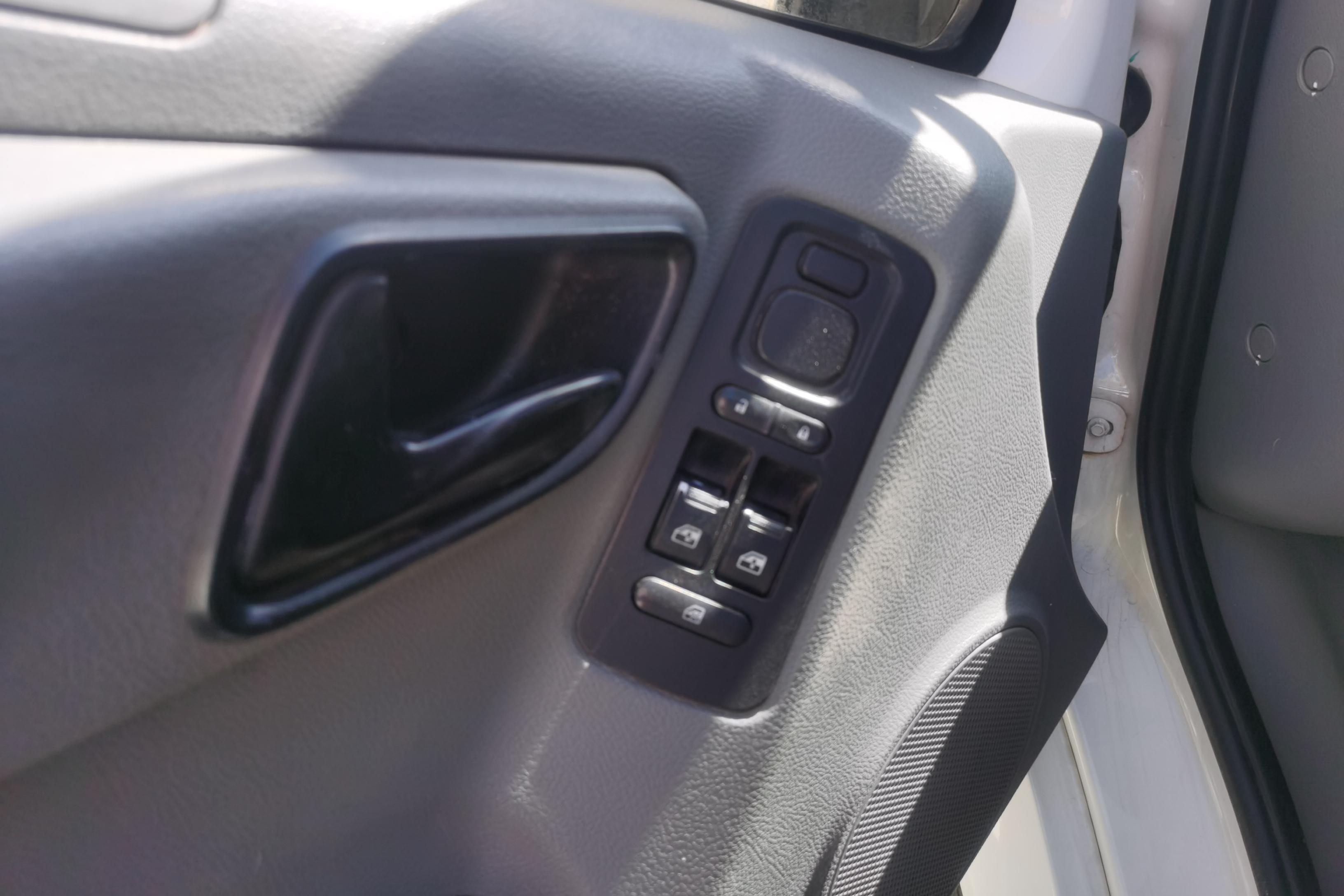 福田图雅诺 通途 2020款 2.5T 手动 短轴中顶 (国Ⅴ) 