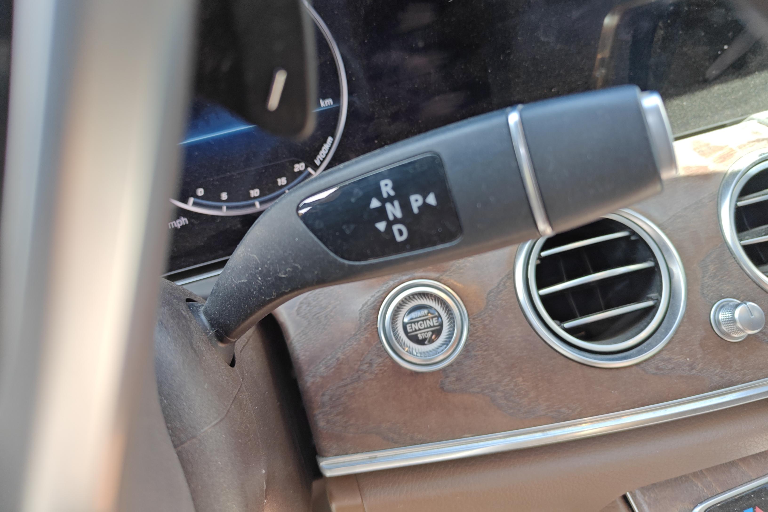 奔驰E级 E200L 2019款 2.0T 自动 汽油 (国Ⅴ) 