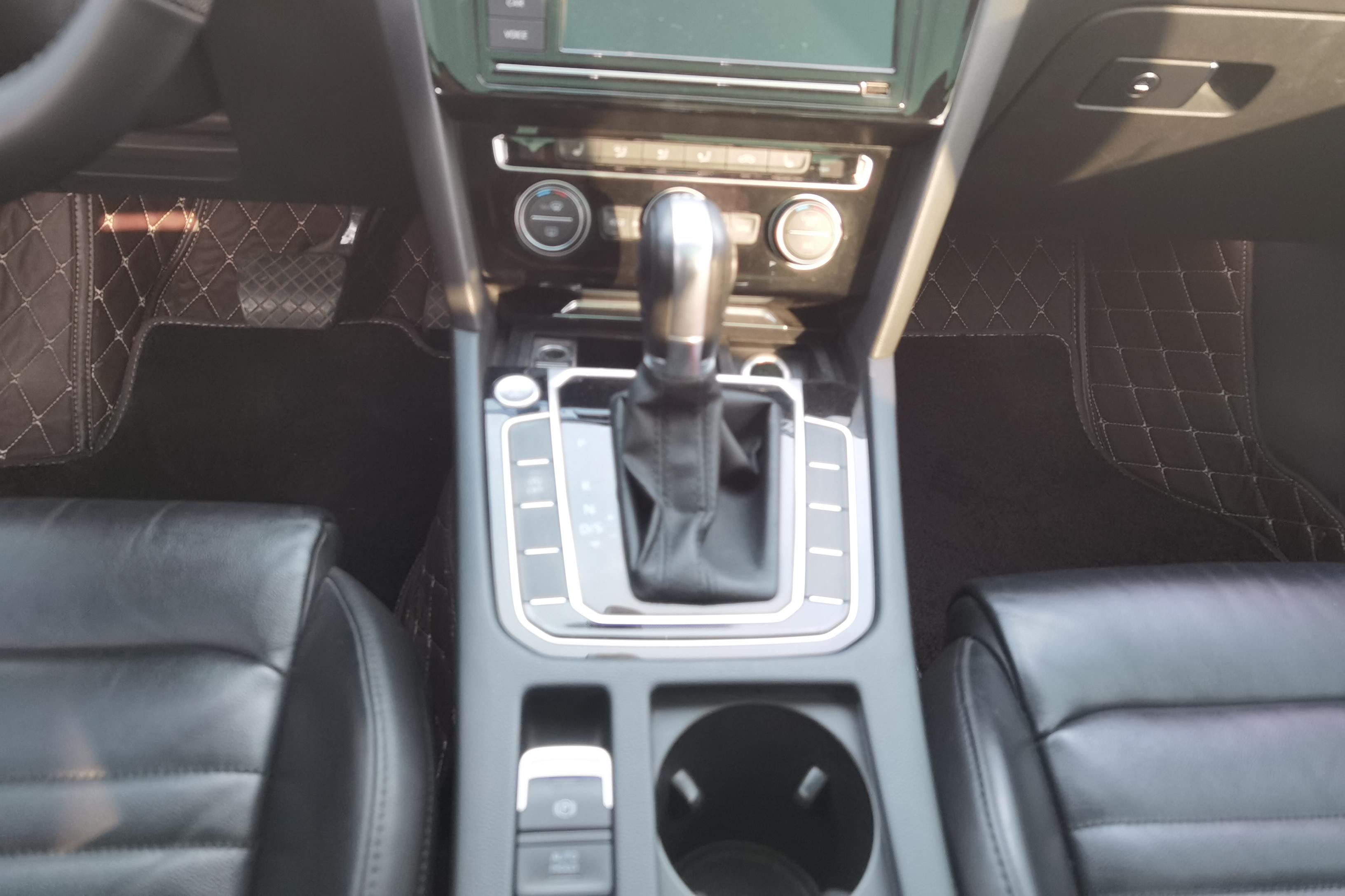 大众迈腾 2019款 2.0T 自动 汽油 330TSI豪华型 (国Ⅴ) 