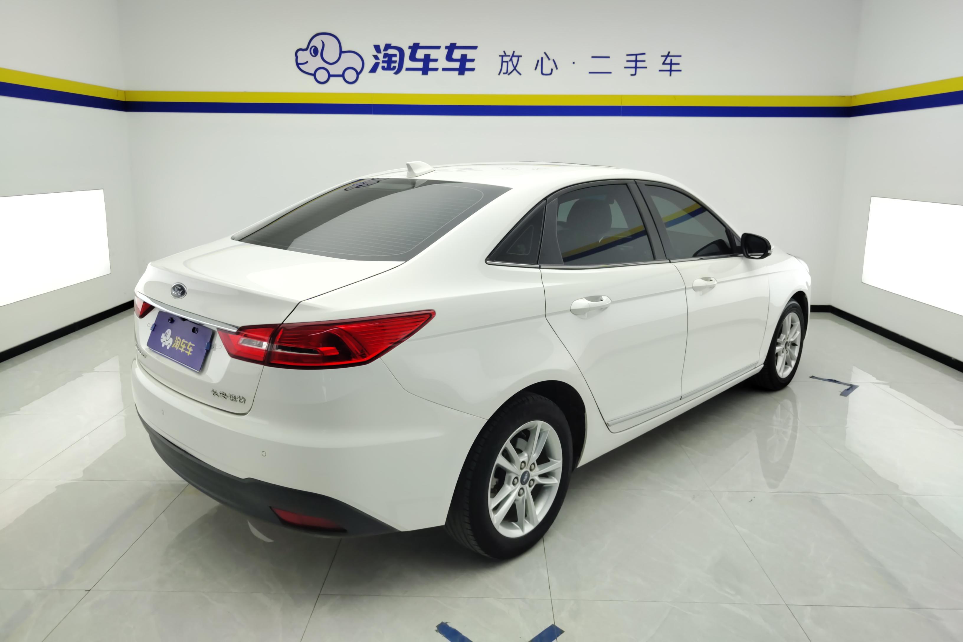 福特福睿斯 2019款 1.5L 自动 改款悦享型 (国Ⅵ) 