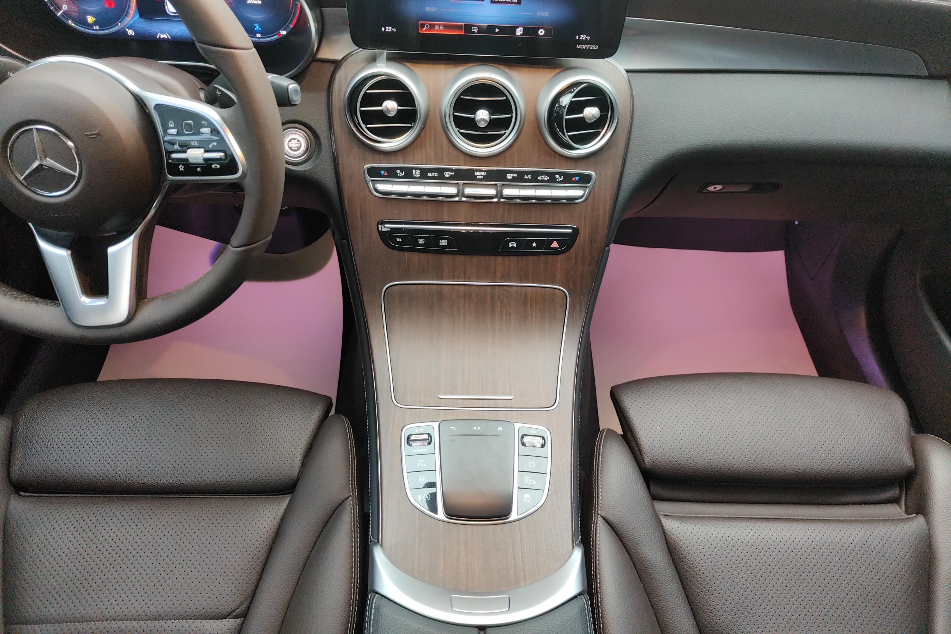 奔驰GLC GLC300L 2021款 2.0T 自动 动感型 (国Ⅵ) 